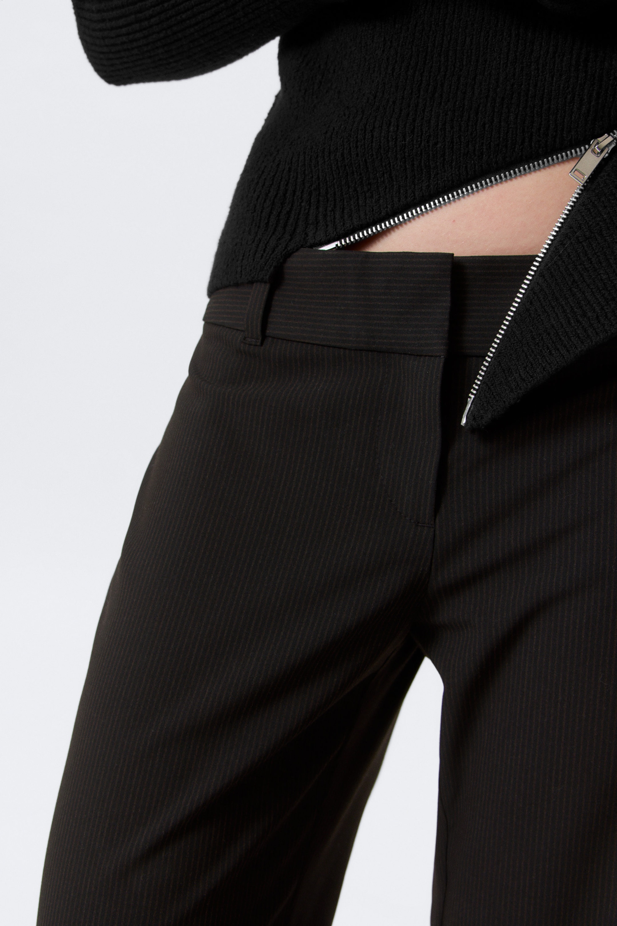 Pinstriped Black - Low-Rise Flared Suiting Trousers - 3