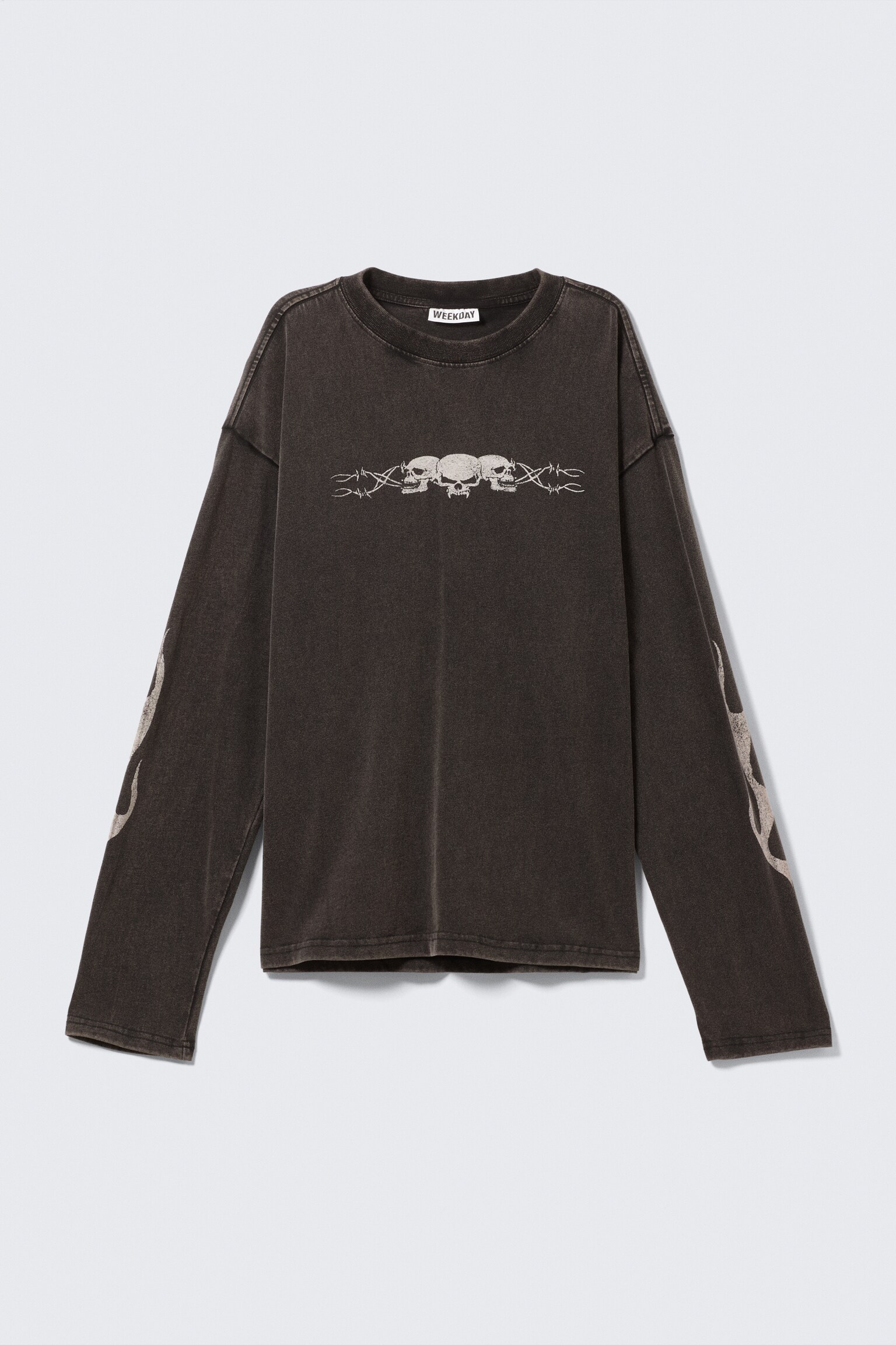 Great Boxy Graphic Long Sleeve T-shirt - Washed Black - Skull Flame/Washed Grey - Virtual Mission/Dark Grey - Dragon Print/White - Skull Flame - 2