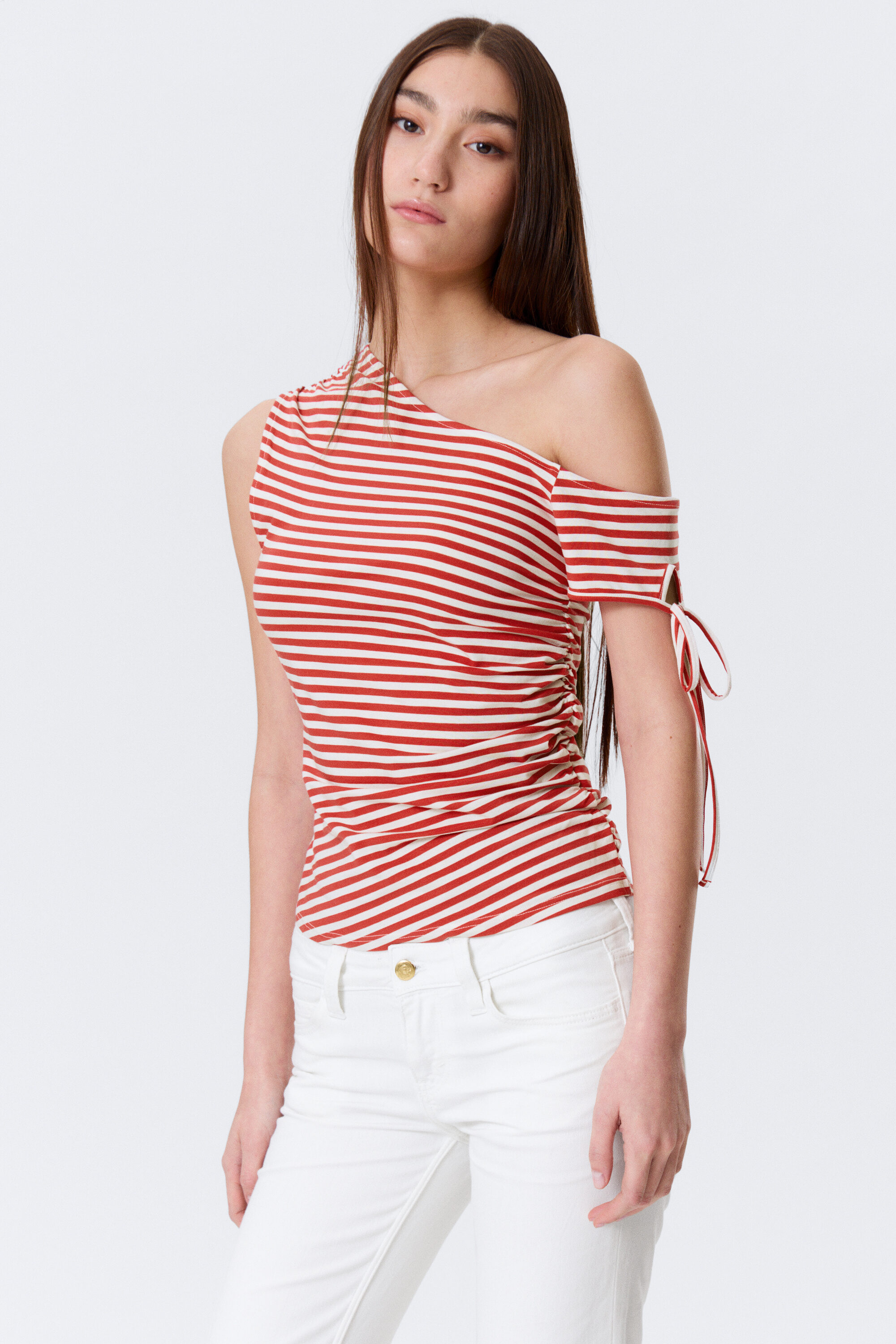 nauwsluitende off-shouldertop met ruches - Rood/wit gestreept