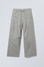 Ljus dimgrå - Raka lösa byxor i twill - 0