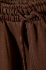 Braun - Sweatshorts Standard - 1