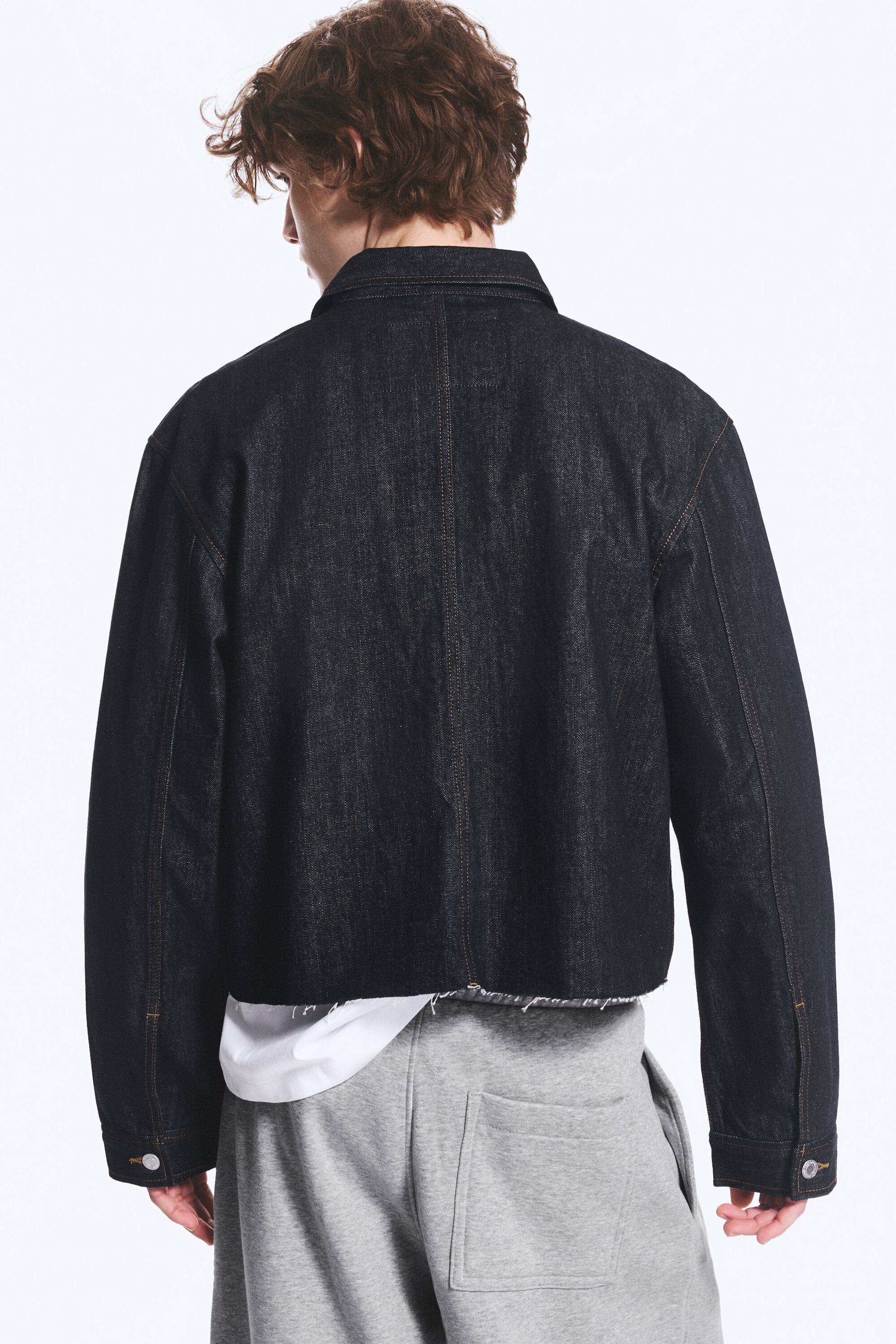 Blue Rinse/Dunkelblaues Denim - Cropped Denim-Shacket - 3