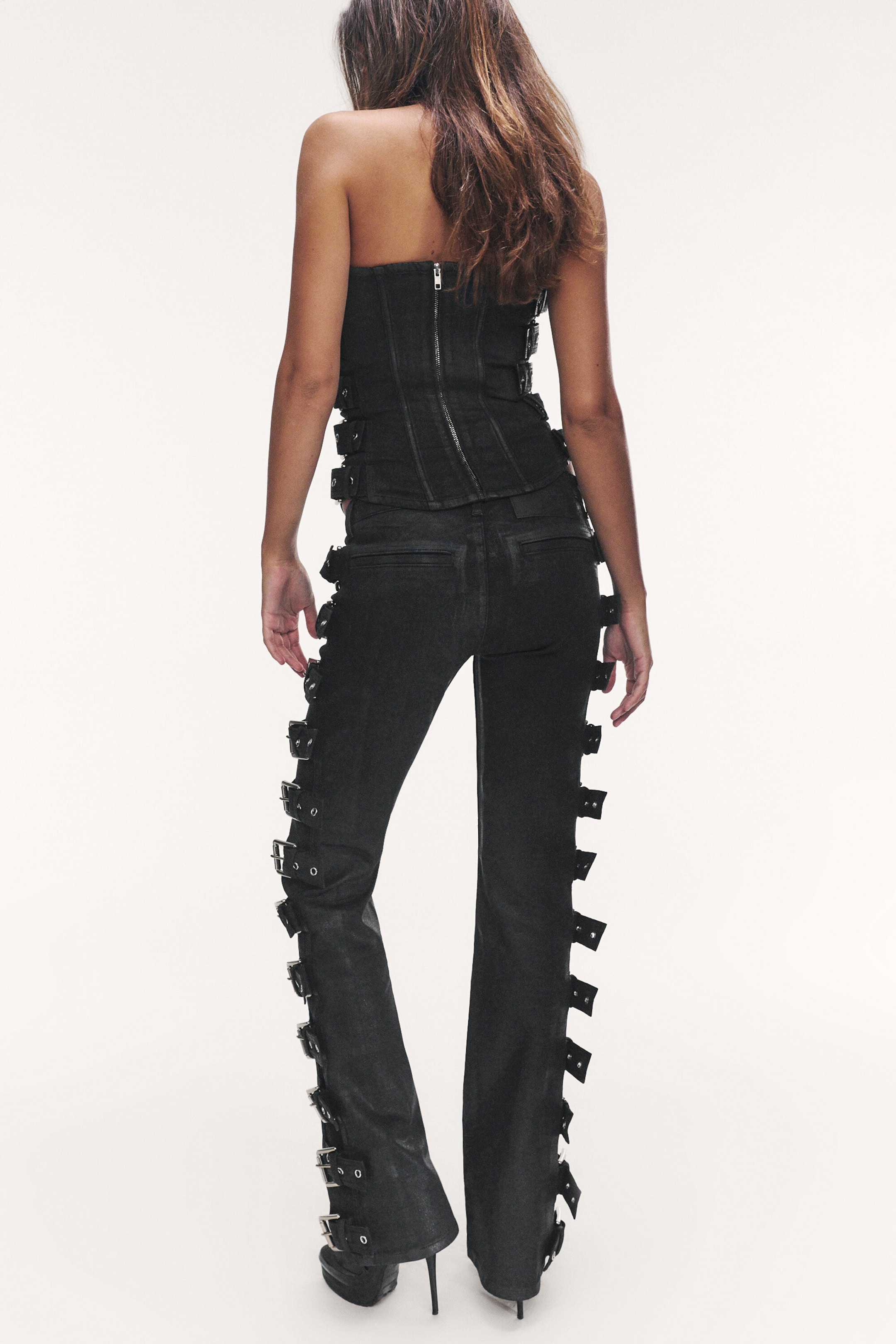 Coated Black - Low-Rise Buckle Straight Coated Jeans - 4
