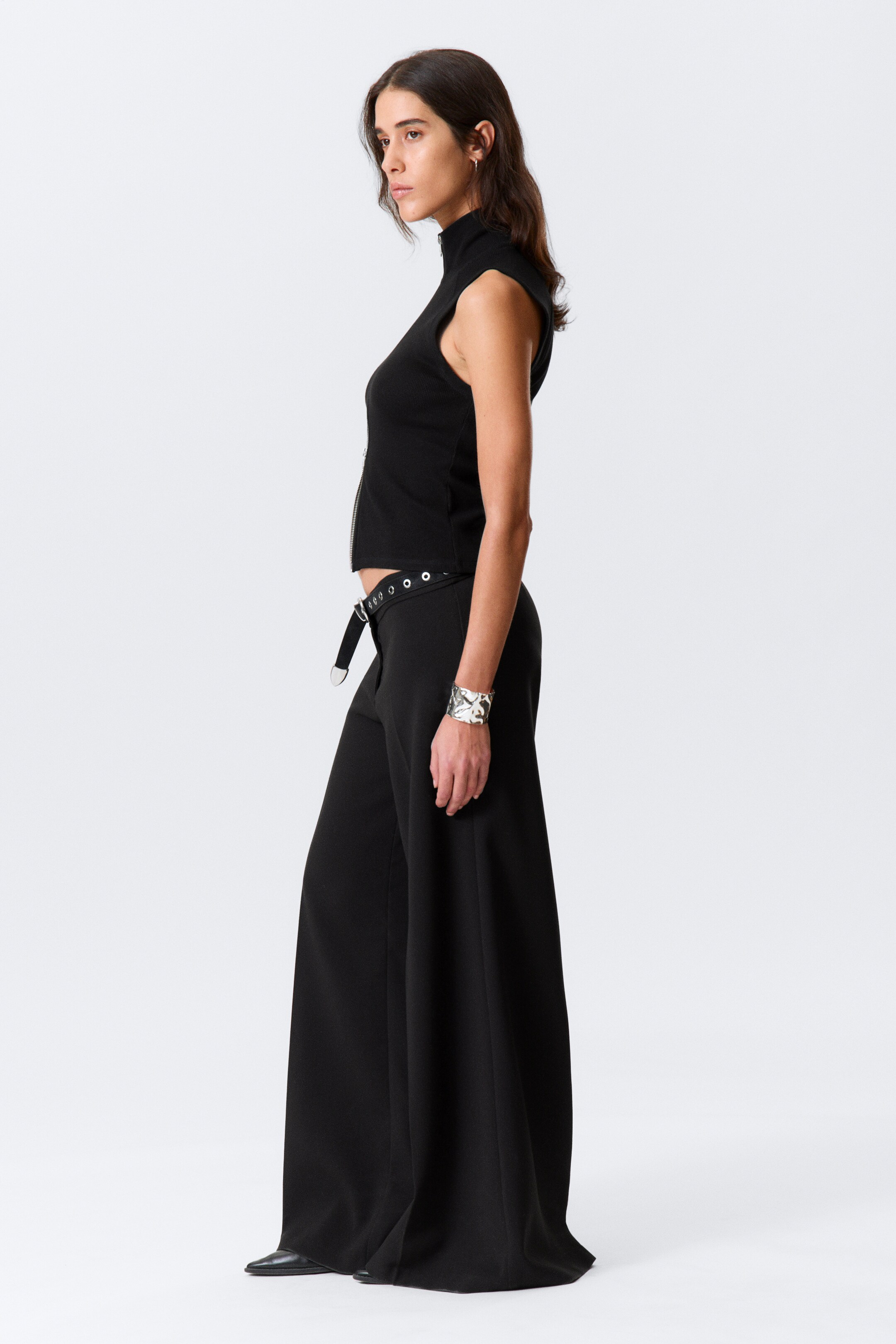 View larger image: Low-Rise Flared Suiting Trousers - Black - Ladies | H&M GB 3