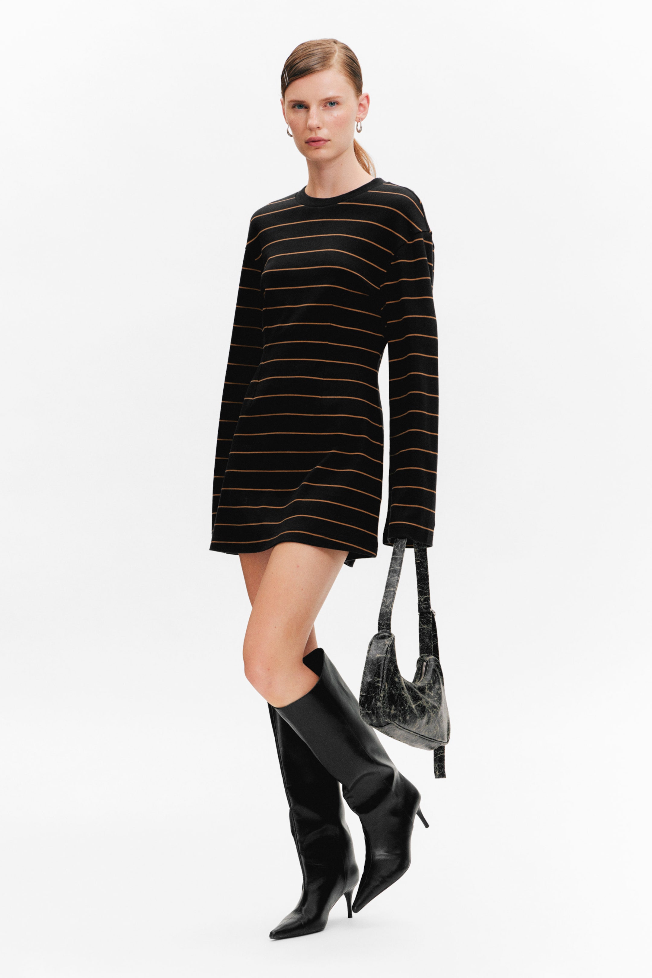 Randig svart - Långärmad bomullsminiklänning - 1