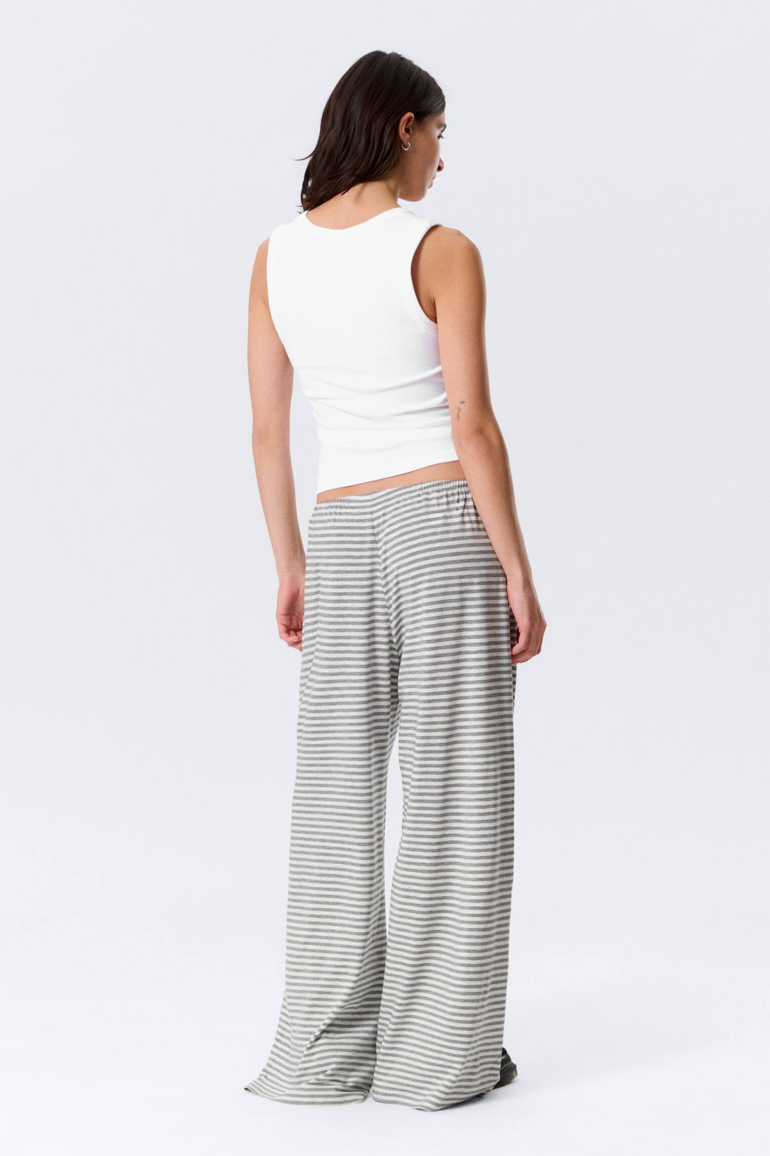 Mid Rise Loose Wide Leg Lyocell Trousers - White - Grey Stripes/Zwarte en grijze strepen - 5