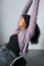 Lila - Borstad stickad cardigan med knappar - 0