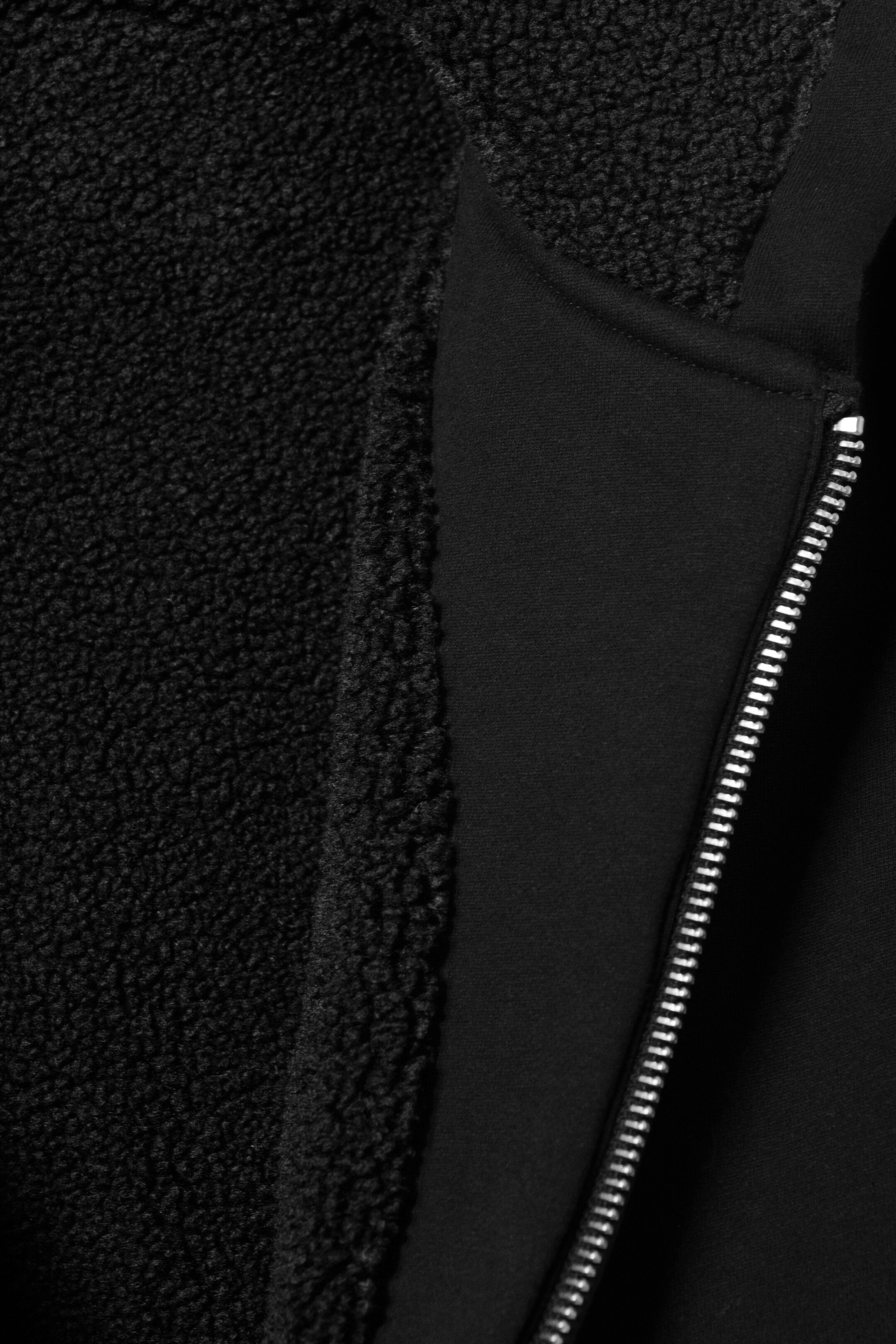 Größeres Bild anzeigen: Gefütterter Bomber-Hoodie mit Reißverschluss - Schwarz - Men | H&M AT 7