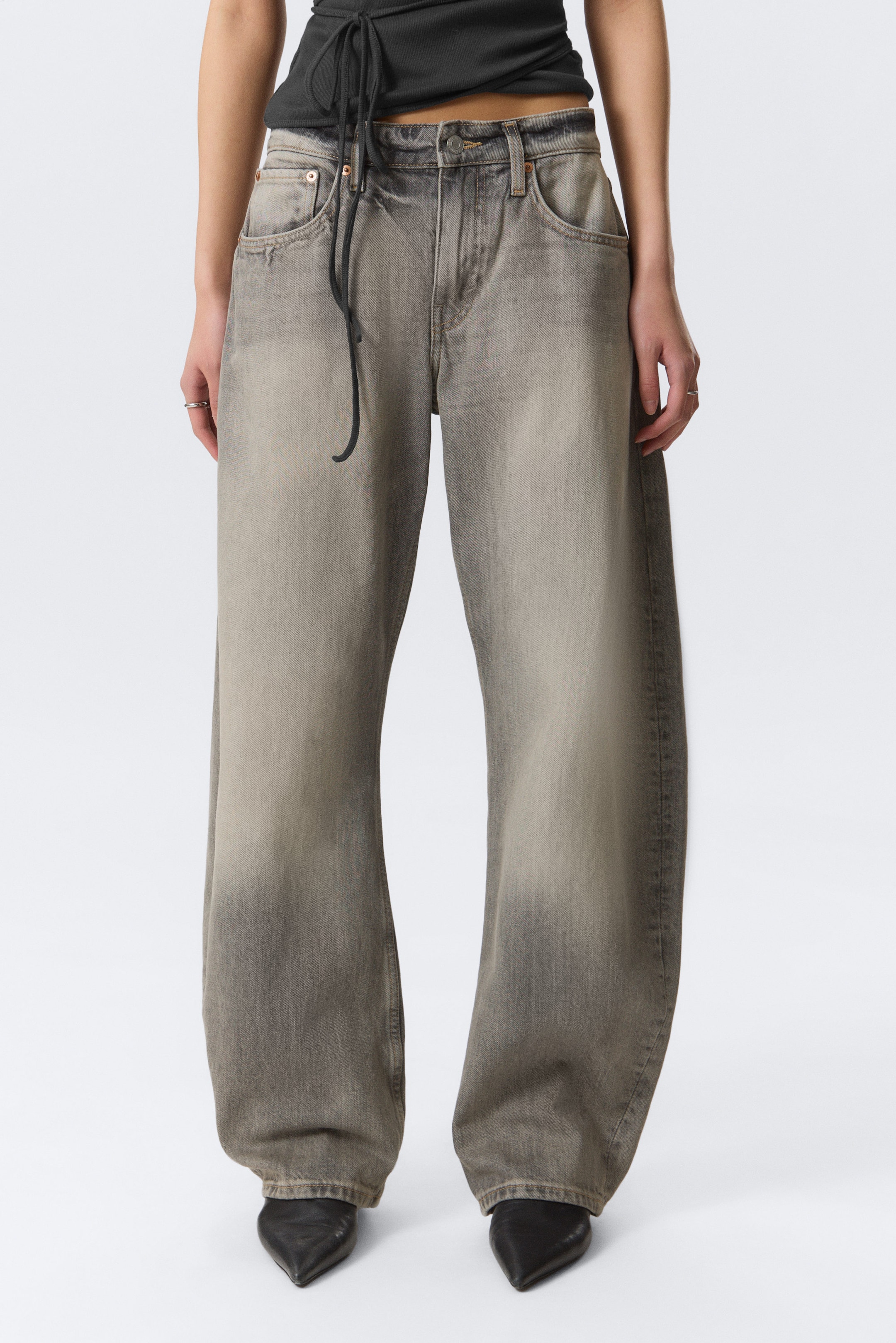 Canyon Grey - Mittelgrau - Abell Mid Waist Regular Barrel Leg Jeans - 2