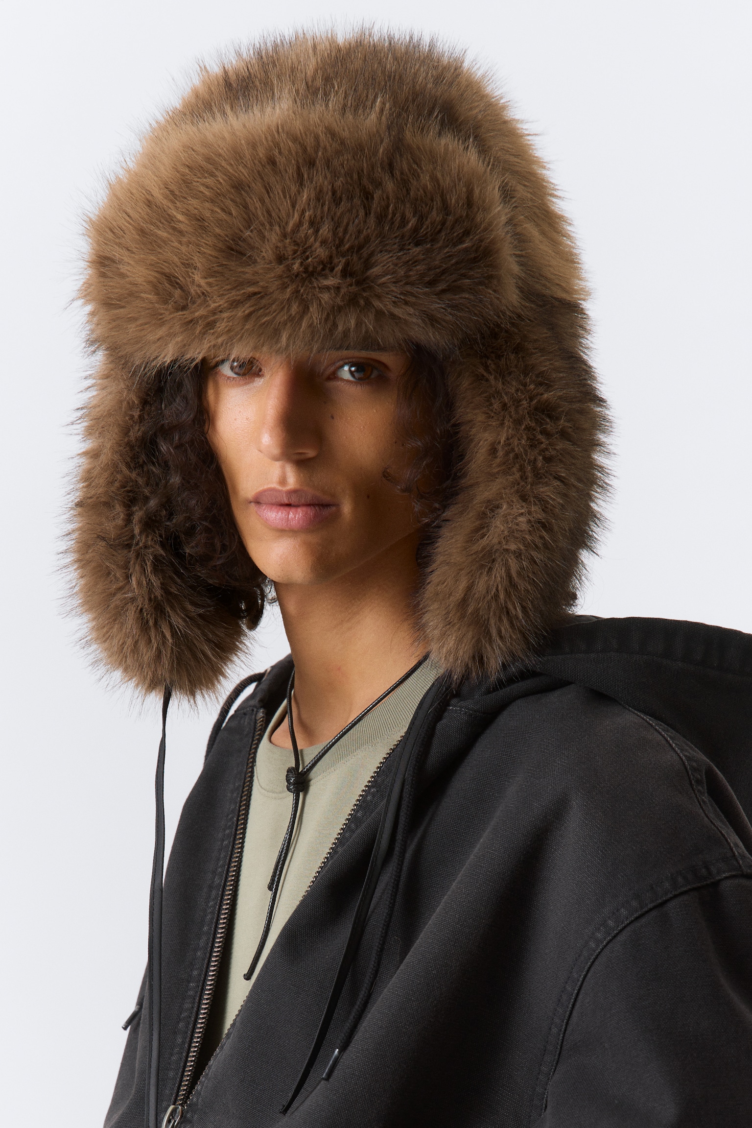 Cappello in pelliccia sintetica - Marrone