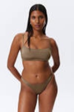 Black & Beige - 2-pack Scoop Neck Bikini Tops - 0