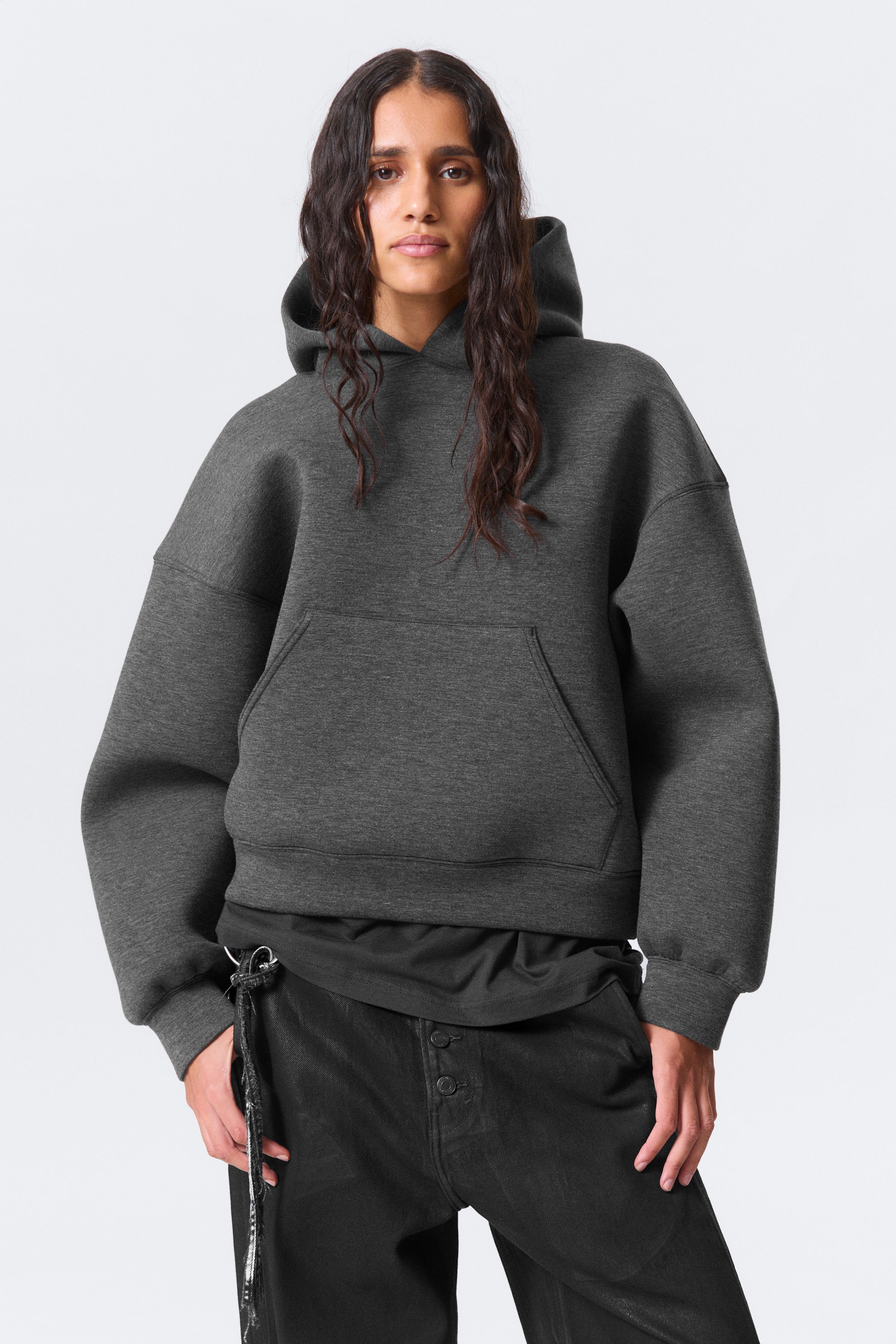 Donkergrijs gemêleerd - Oversized hoodie van scubastof - 1