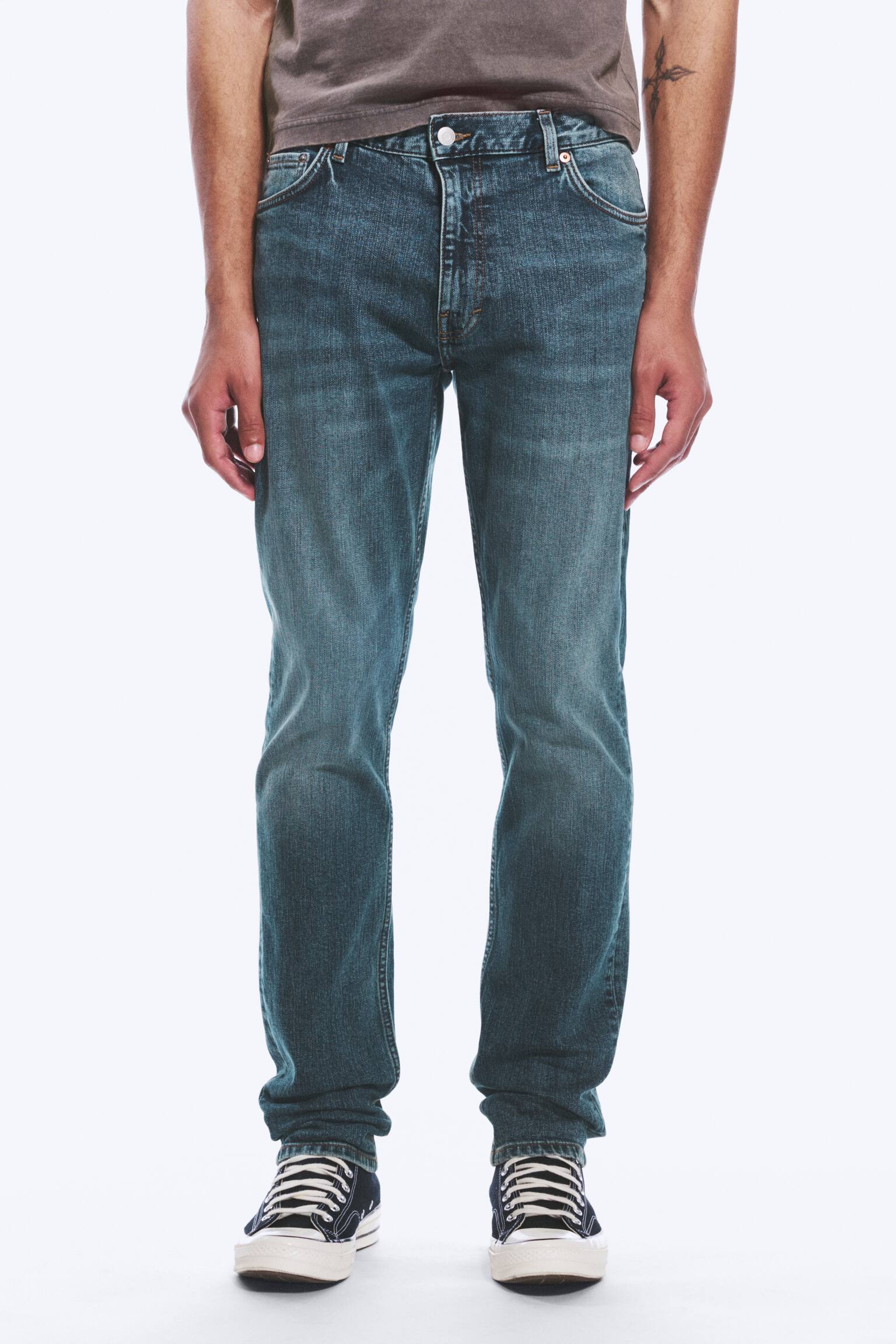 Sunday Mid Waist Slim Tapered Jeans - Thunder Blau - Mittelblau/Almost Black - Schwarz - 6