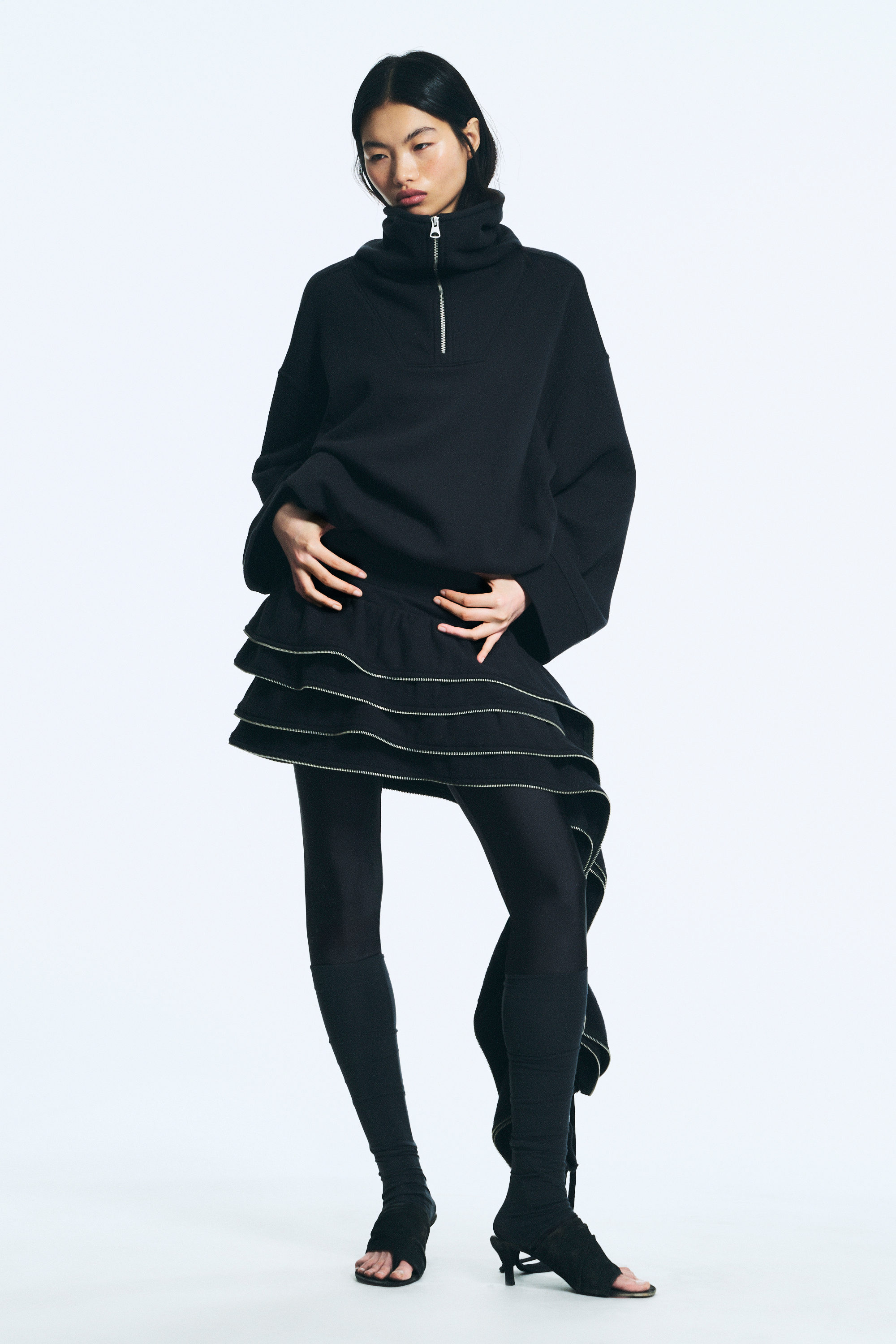 Dunkelgrau - Fester Zip-Minirock mit Rüschen - 1