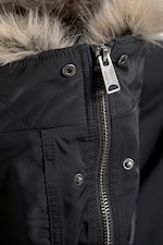 Dunkelgrau - Cropped Bomberjacke mit Kunstfellkapuze - 8