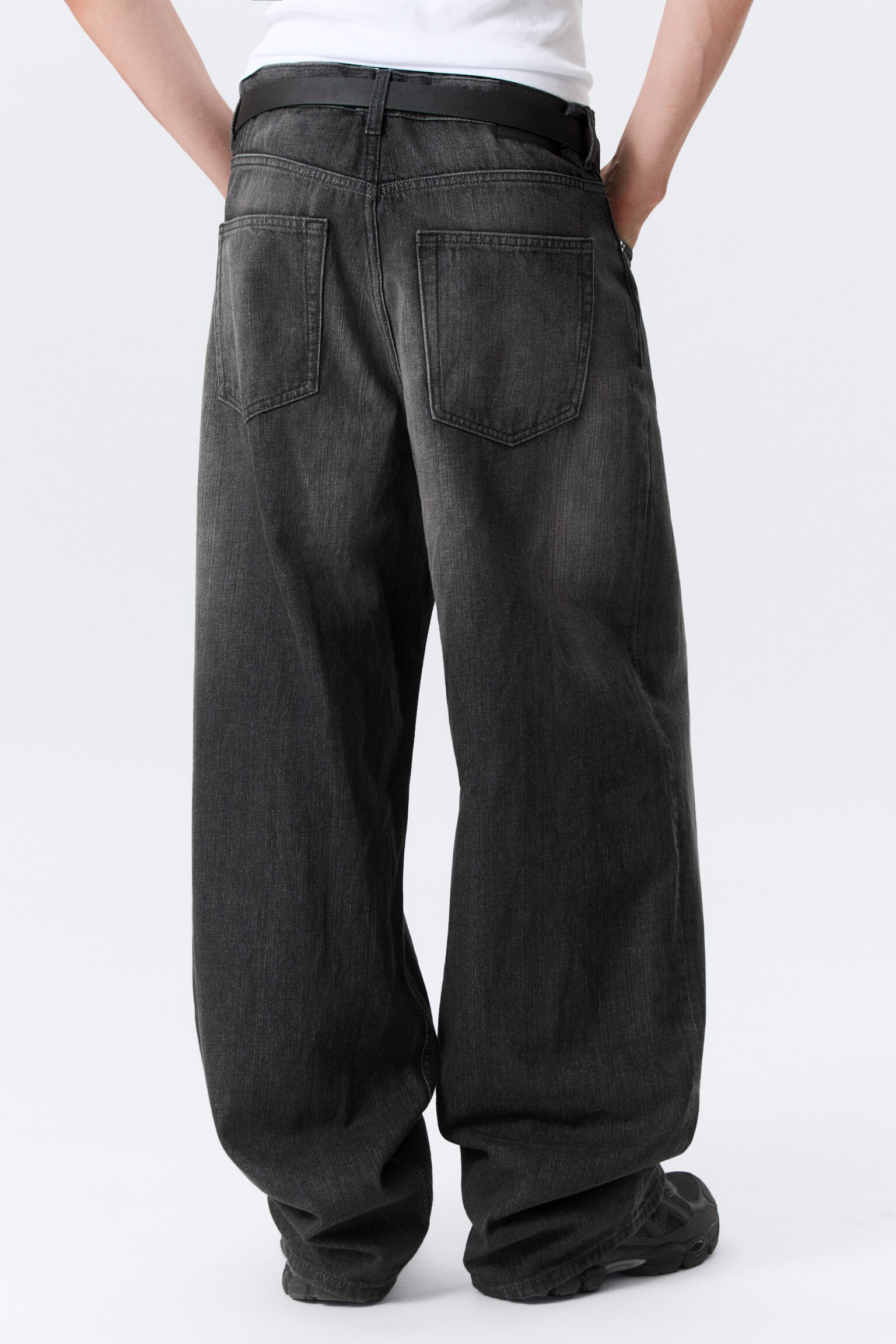 Astro Mid Rise Loose Baggy Leg Unisex Jeans - Chelsea Black - Black/Kimberley Blue - Light Blue/Tuned Black – Zwart/Blue Rinse – Donkerblauw/Board Blue - Medium Blue/Arizona Blue - Medium Blue/Blue Stream - Middelblauw/Black Rinse – Zwart/One Blue - Medium Blue/Mine Grey – Donkergrijs - 8