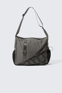 Utility crossbody-väska