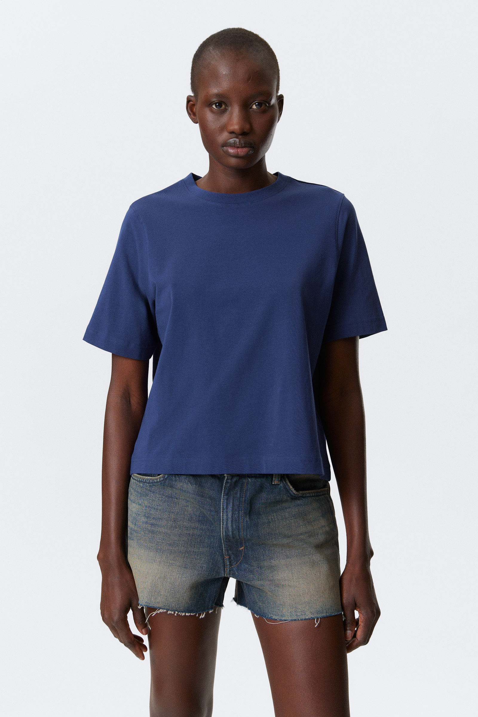売れ筋商品|||ウィークデイ Tシャツ レディース トップス ESSENCE  - Basic T-shirt - black essence standard t-shirt - Black | Weekday WW