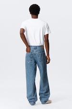 90s Blue - Medium Blue - Galaxy Mid Rise Loose Straight Leg Unisex Jeans - 4