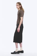 Black - Low Rise Relaxed Suiting Shorts - 2
