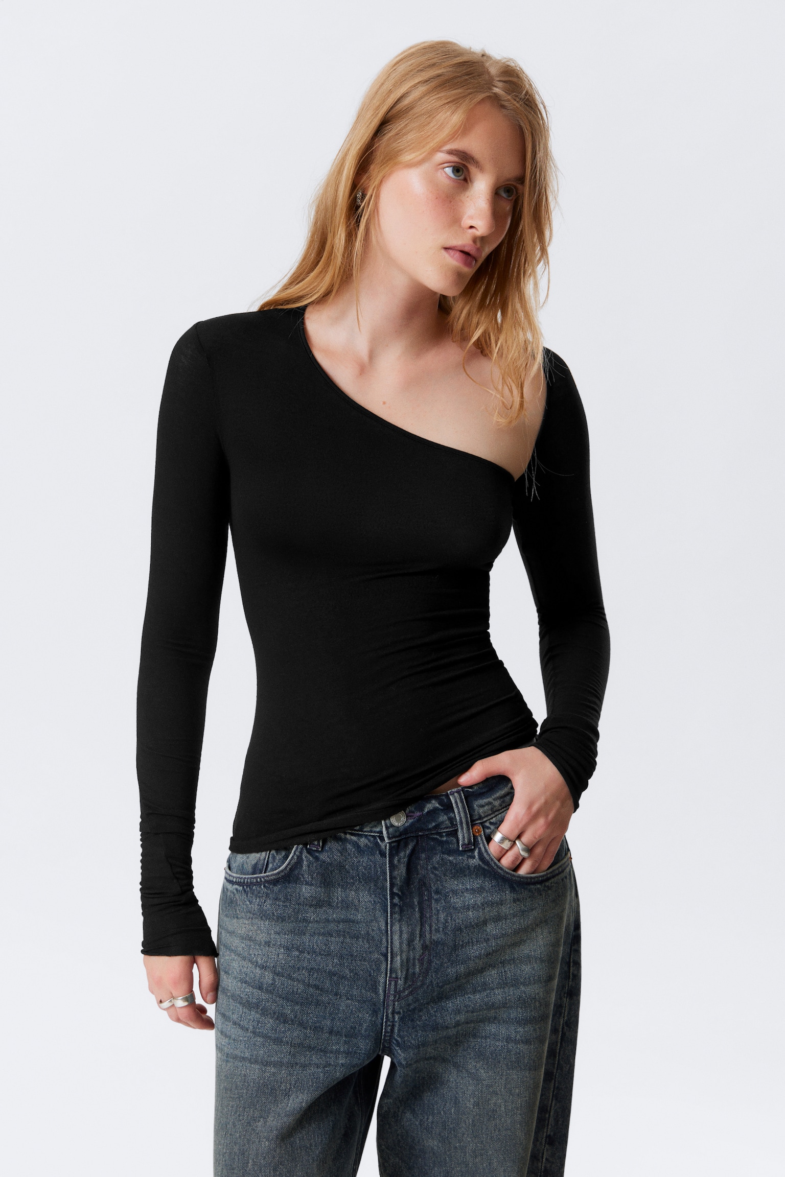 ASYMMETRIC RIB LONG SLEEVE - Čierna - 3