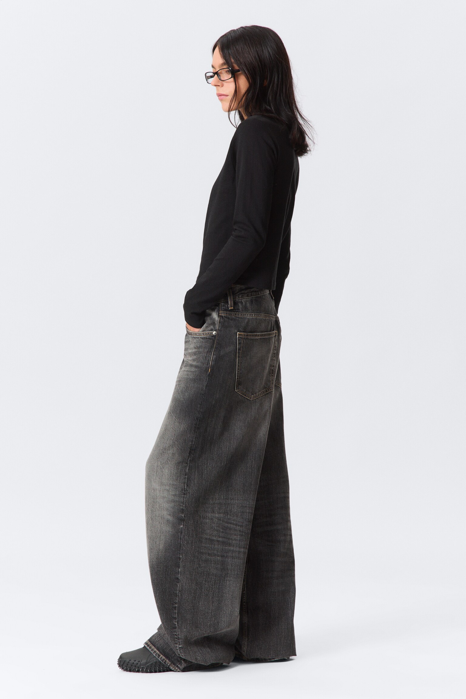 Astro Loose Baggy Leg Jeans - Dusky Black - Black/Tuned Black - Black/Blue Rinse - Dark Blue/Board Blue - Medium Blue/Blue Stream - Medium Blue/Blue One - Medium Blue/Mine Grey/Black Rinse - Black/Snow Blue - Light Blue/Mine Blue - Medium Blue/Torn Blue - Medium Blue - 4