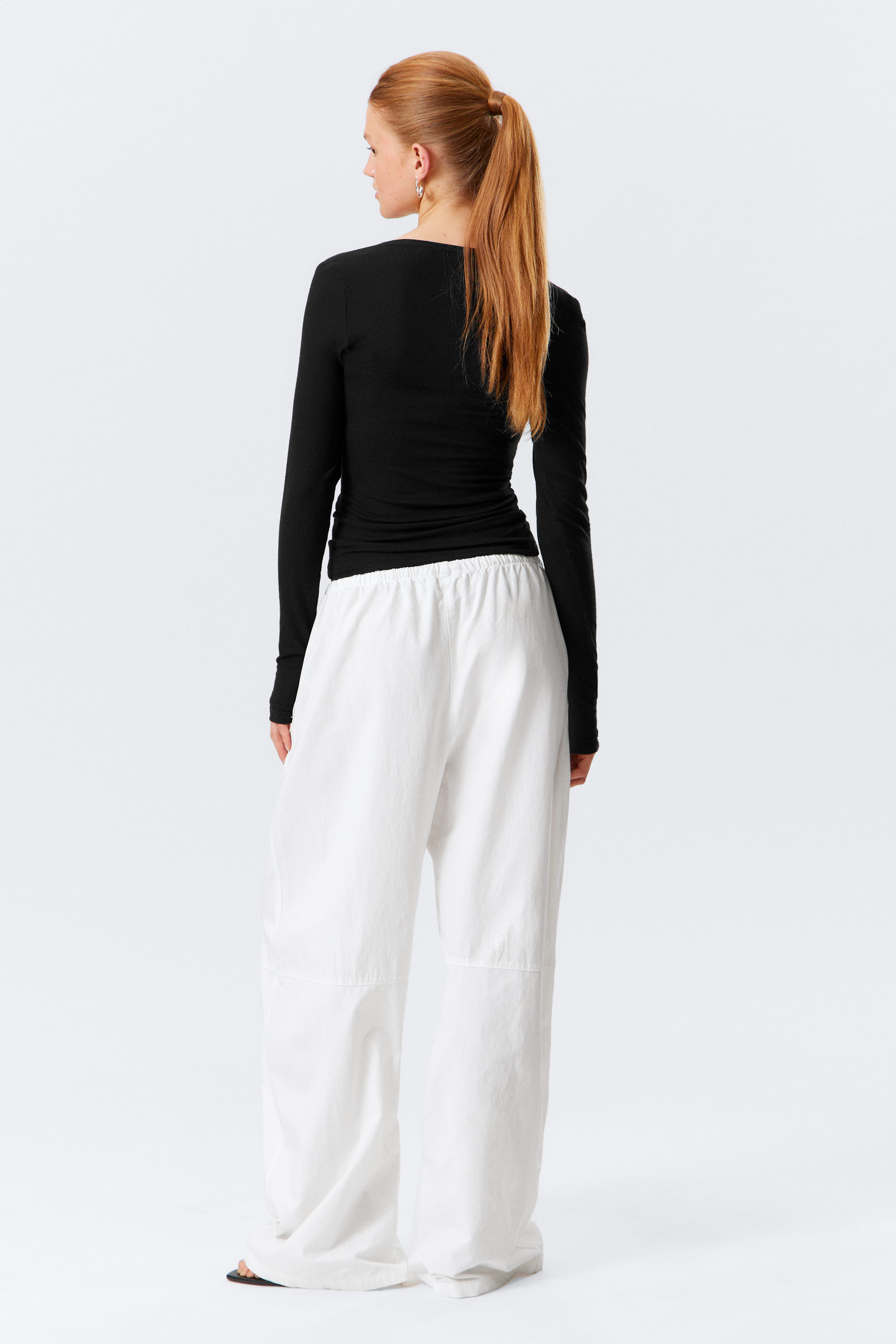 Schwarz - Hauchdünnes, geripptes Henley-Longsleeve - 3