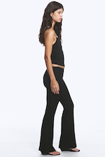 Zwart - Skinny broek met uitlopende pijpen en lage taille - 2