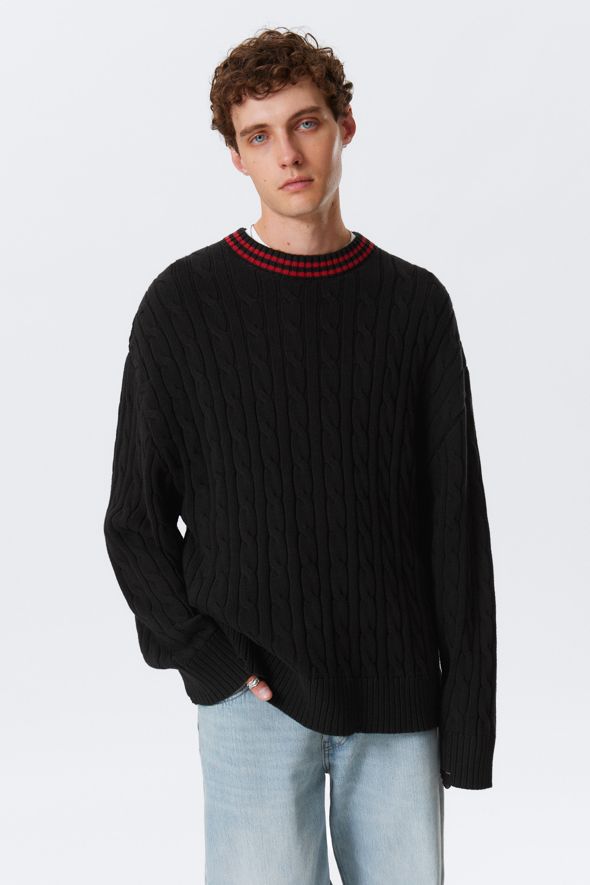 Black - Oversized Cable Knit Sweater - 2