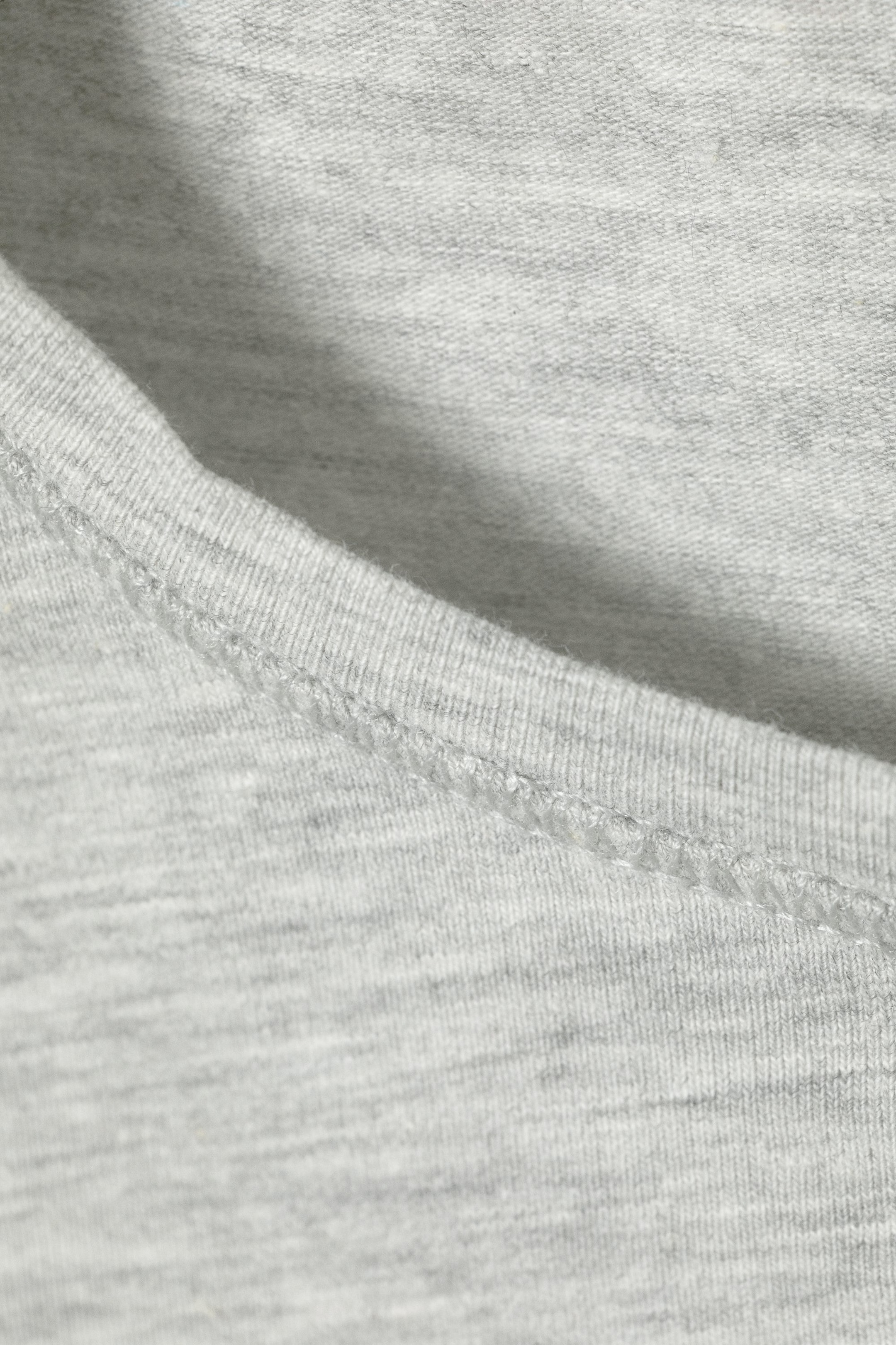 Grey - Slim Fitted T-shirt - 4