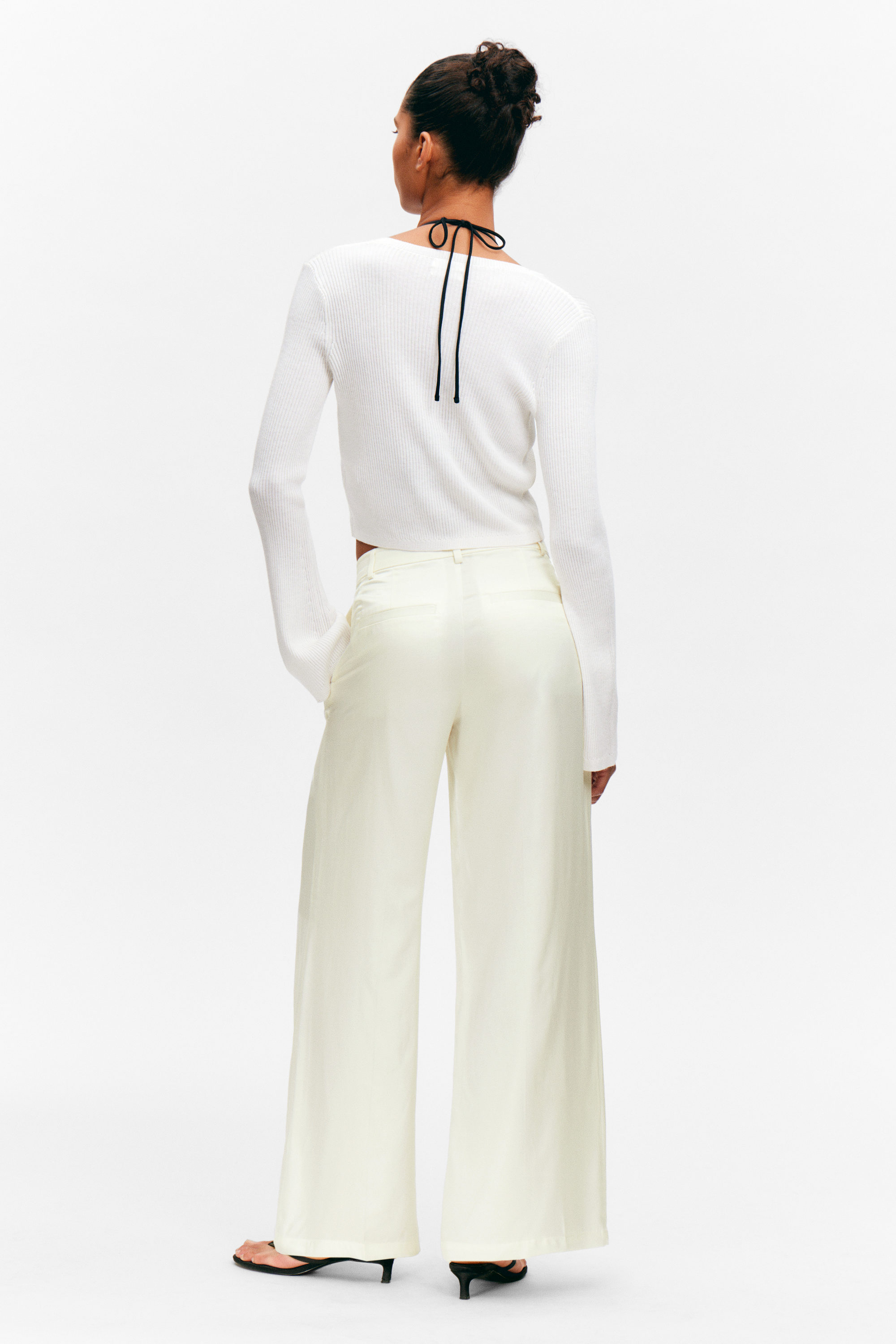 Weiß - High Waisted Wide Leg Satin Trousers - 3