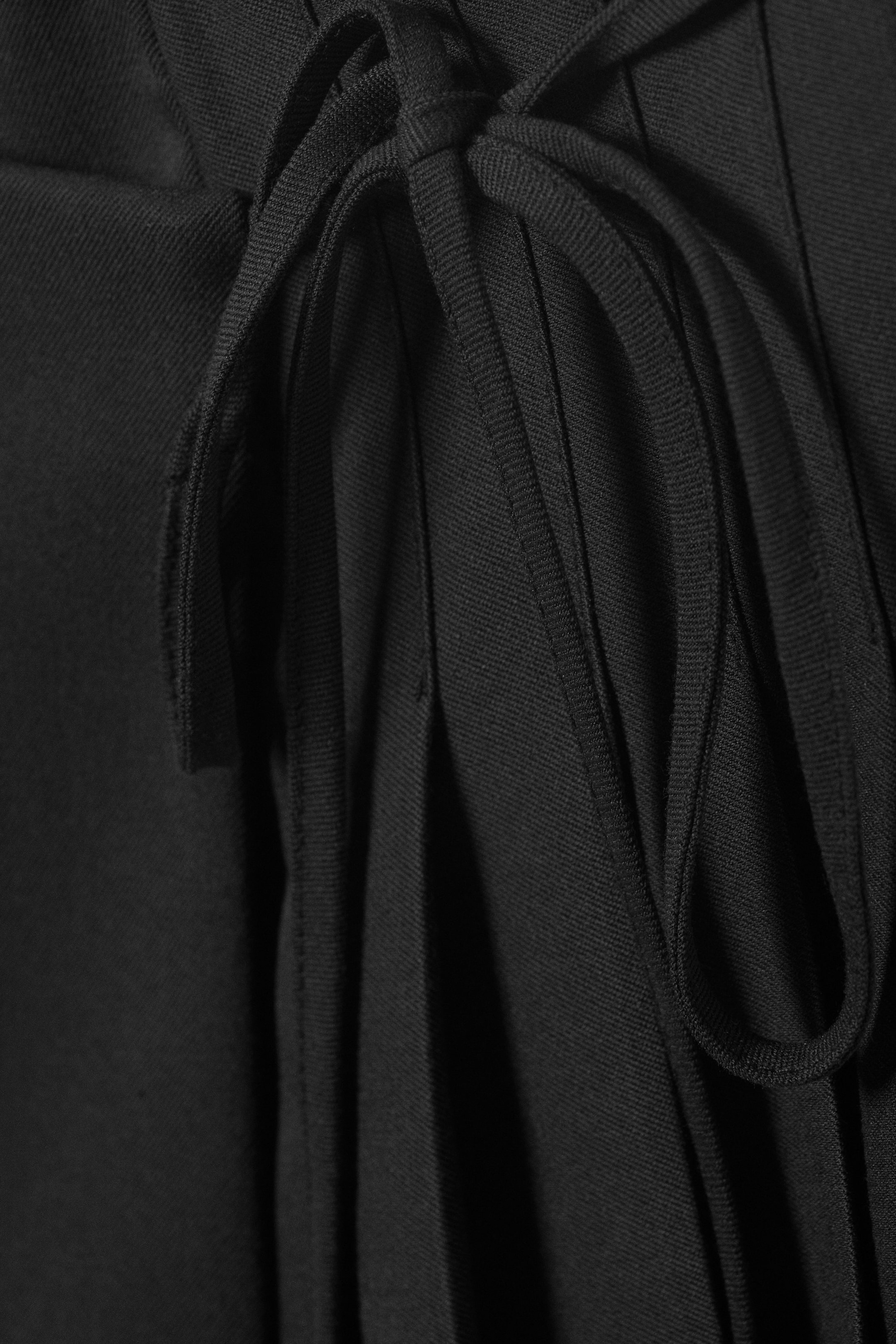 Black - Low Rise Pleated Mini Wrap Skirt - 5