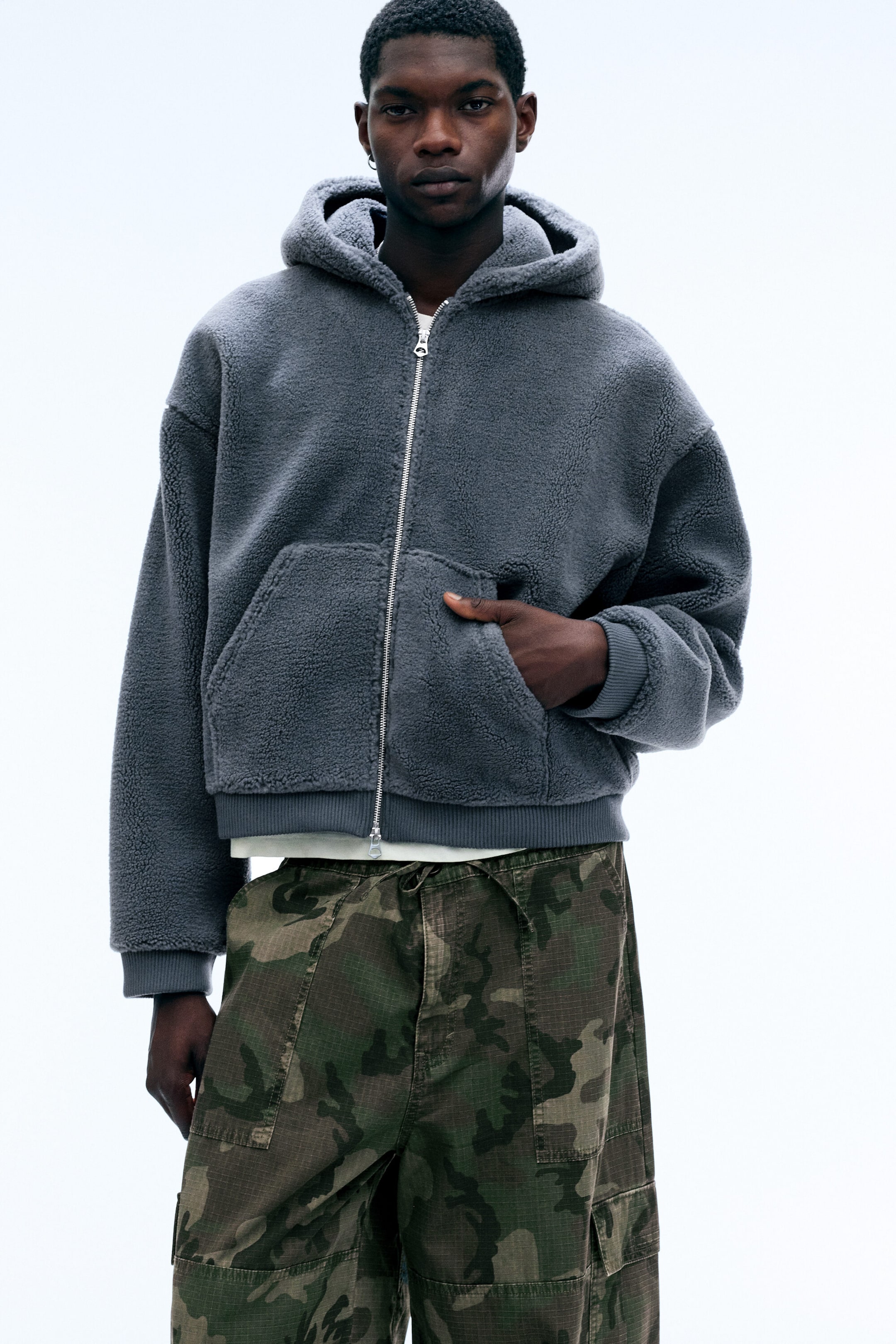 Dunkelgrau - Fleece-Hoodie mit Zwei-Wege-Reißverschluss - 2
