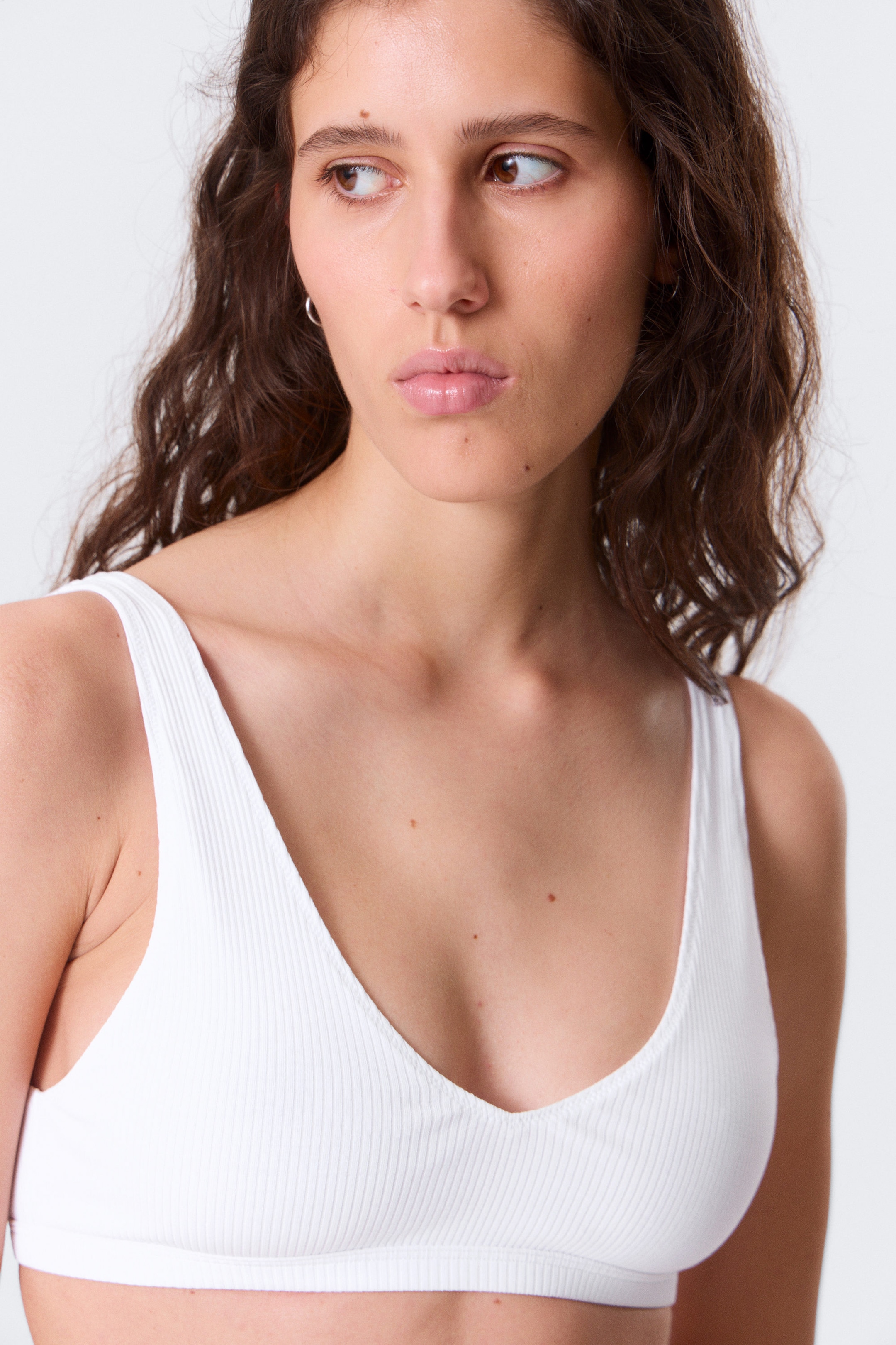 White - Plunge Rib Soft Bra - 1