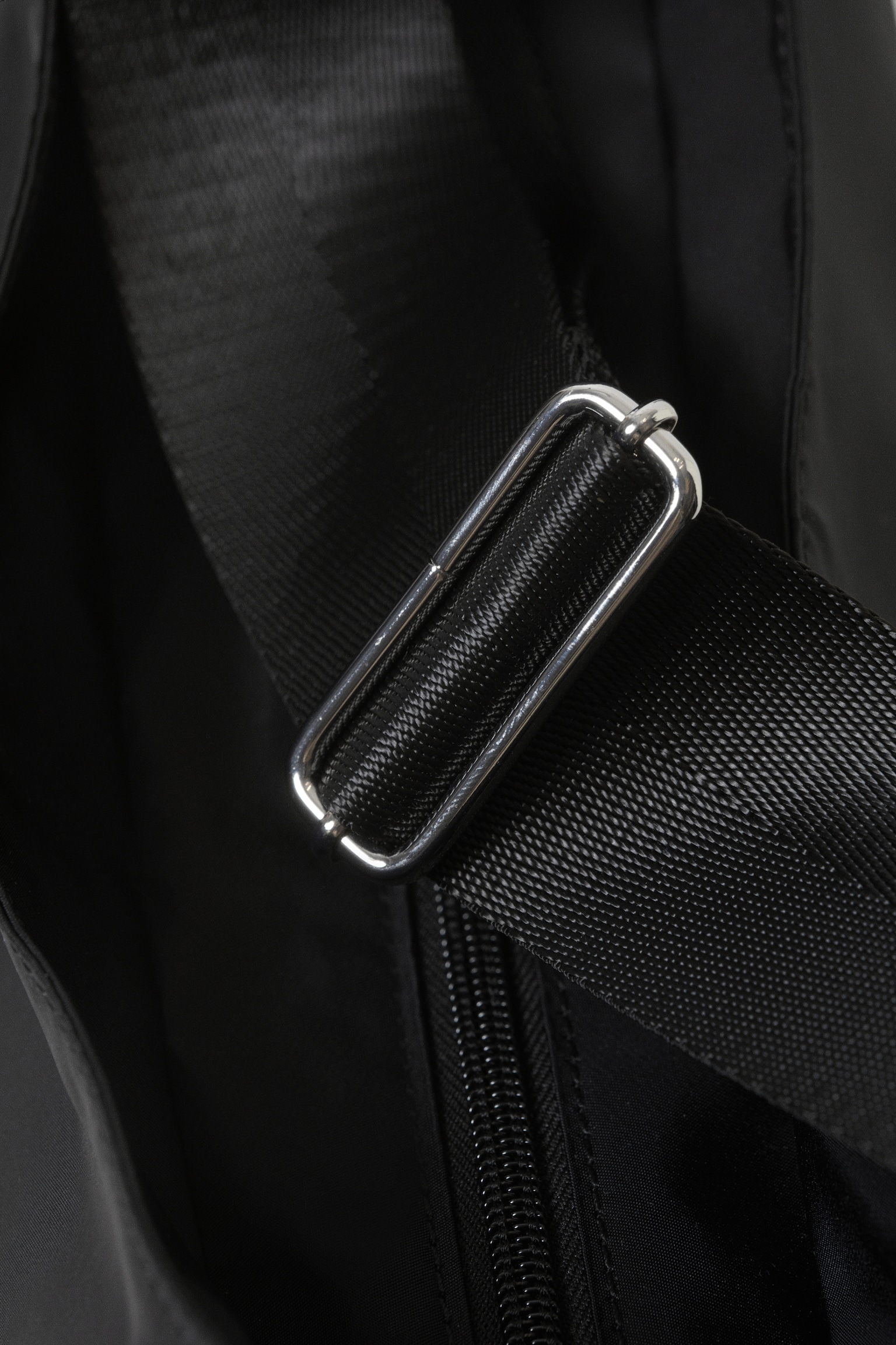 Medium Nylon Twill Shoulder Bag - Black/Dark Red - 4