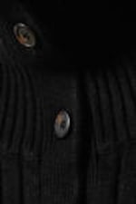 Schwarz - Schmaler Strick-Cardigan mit Rollkragen - 2