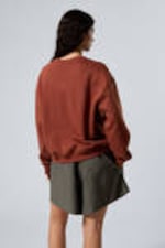 Rust - Essence Standard Sweatshirt - 3