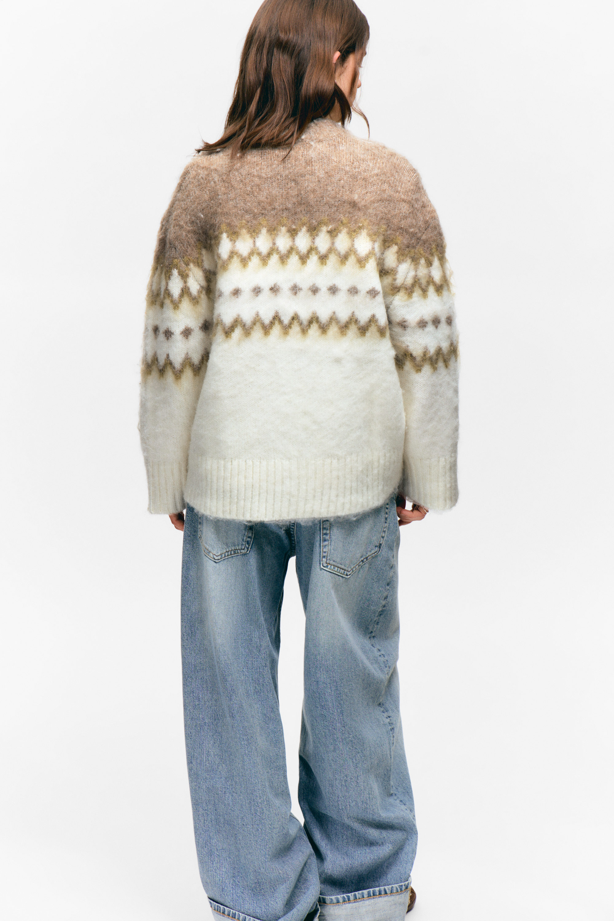 White/Dark Beige Fairisle - Relaxed Fit Fluffy Knit Sweater - 5