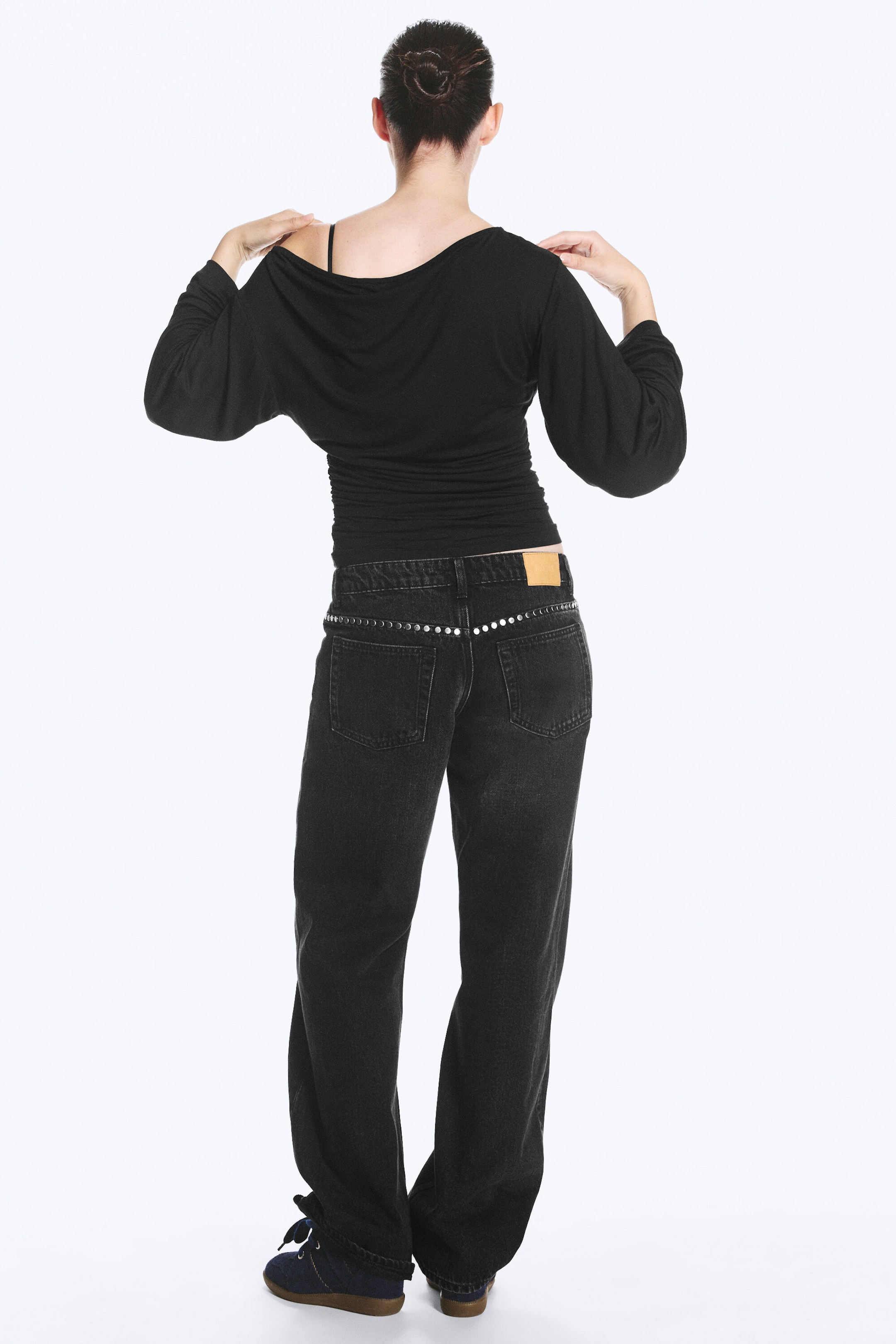 Ausgewaschenes Schwarz - IMOO LOW WAIST LOOSE STRAIGHT STUD JEANS - 4