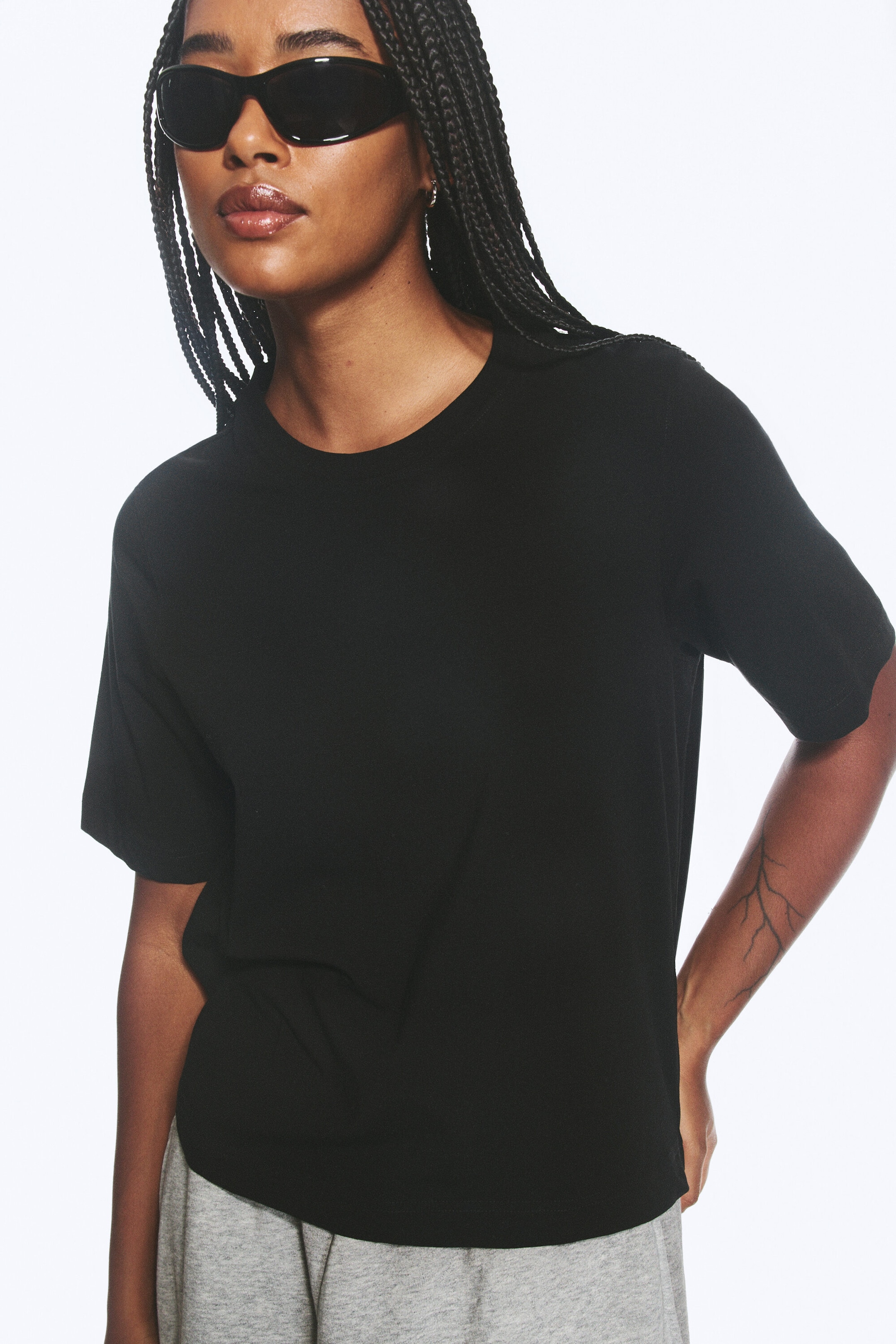 Schwarz - Kastiges T-Shirt Perfect - 1