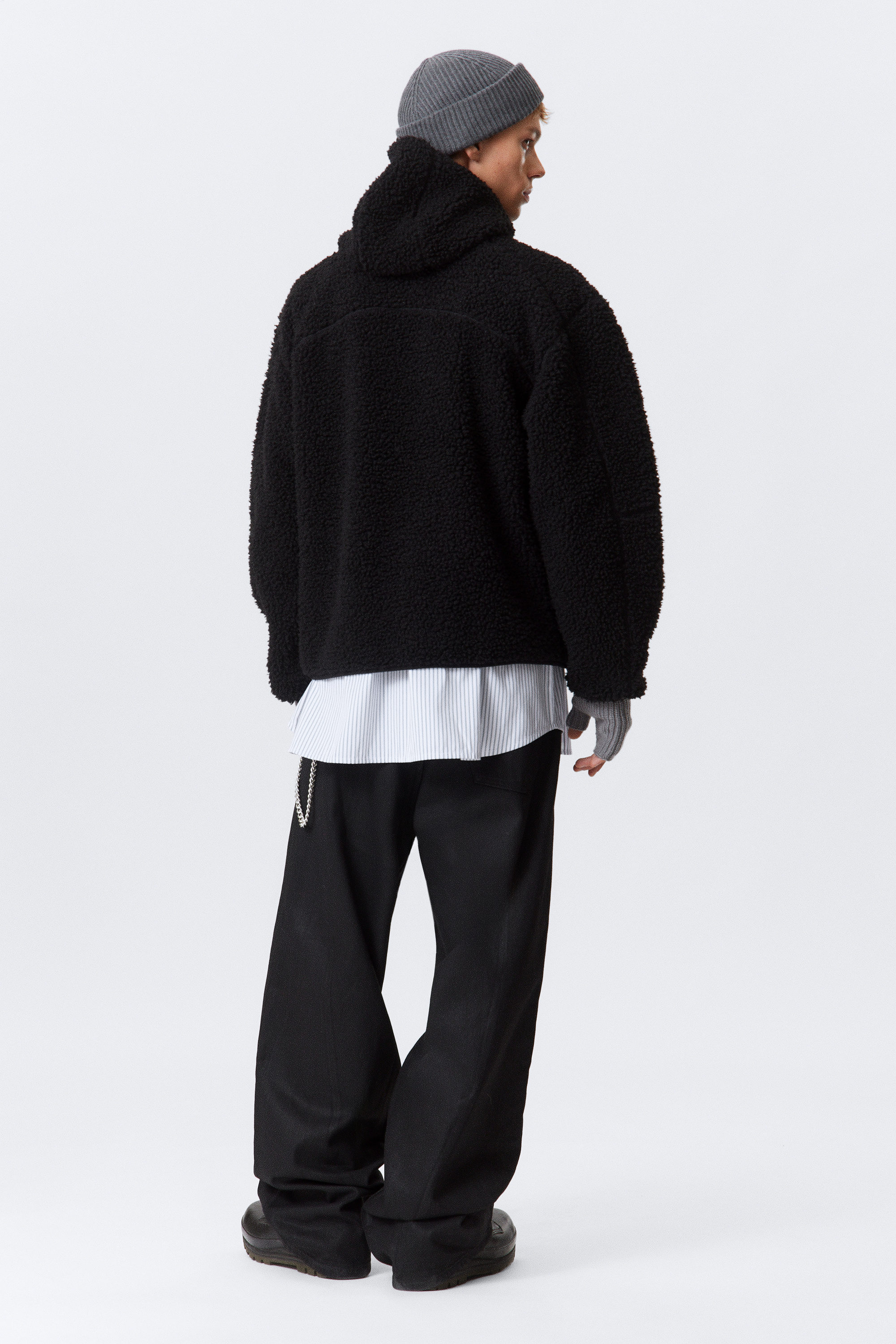 Schwarz - Fleecejacke mit Kapuze - 2