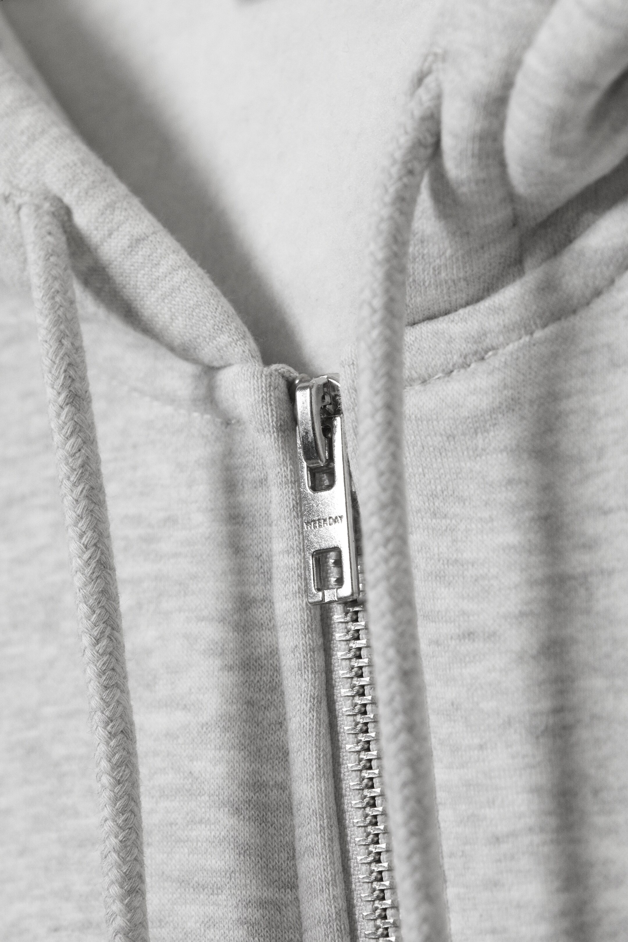 Zobraziť väčší obrázok: Klasická mikina na zips - sivá melírovaná - MUŽI | H&M SK 5