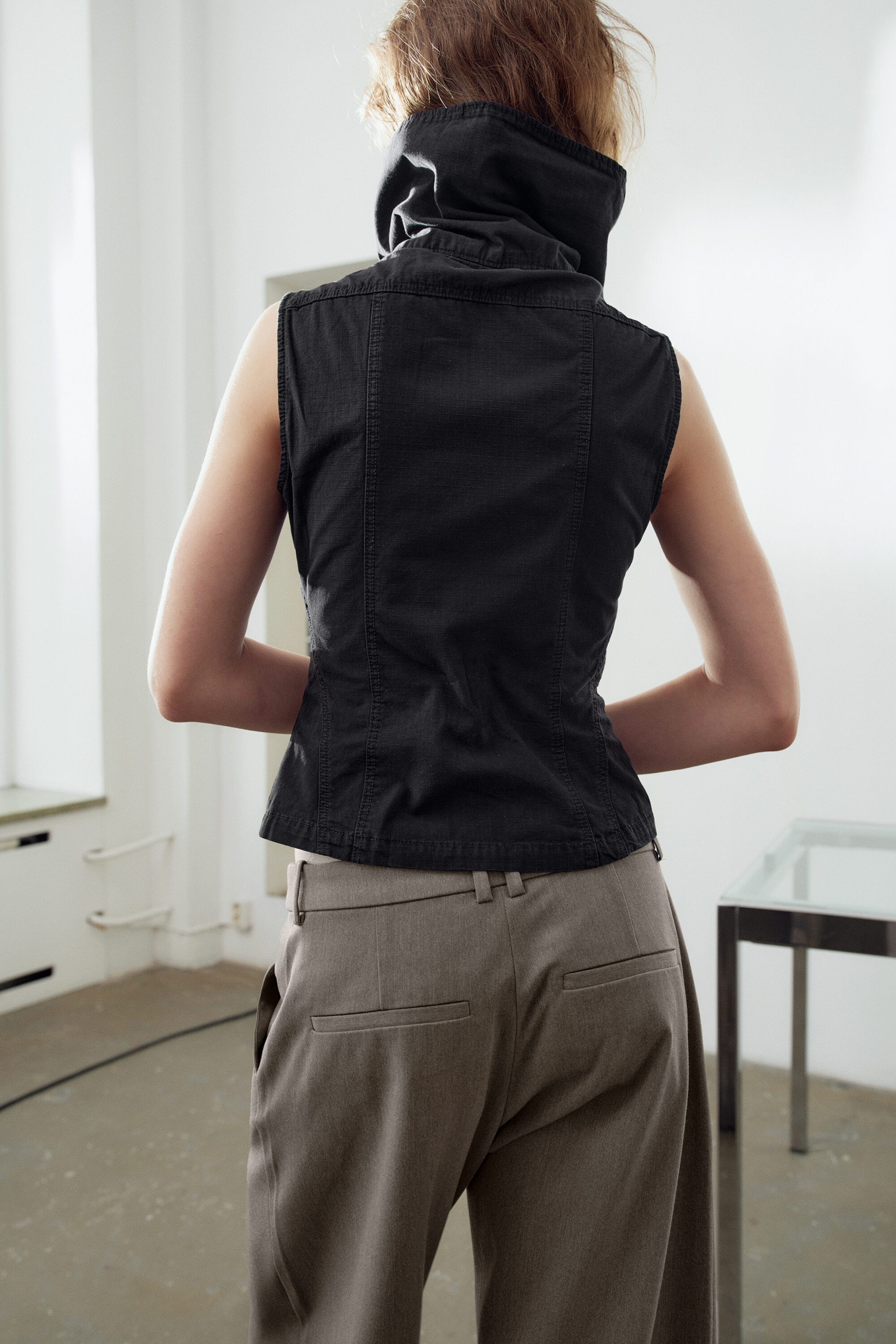 Black - Funnel neck top - 2