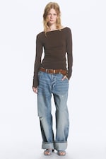 Dunkelbraun - Transparentes Longsleeve mit U-Boot-Ausschnitt - 0
