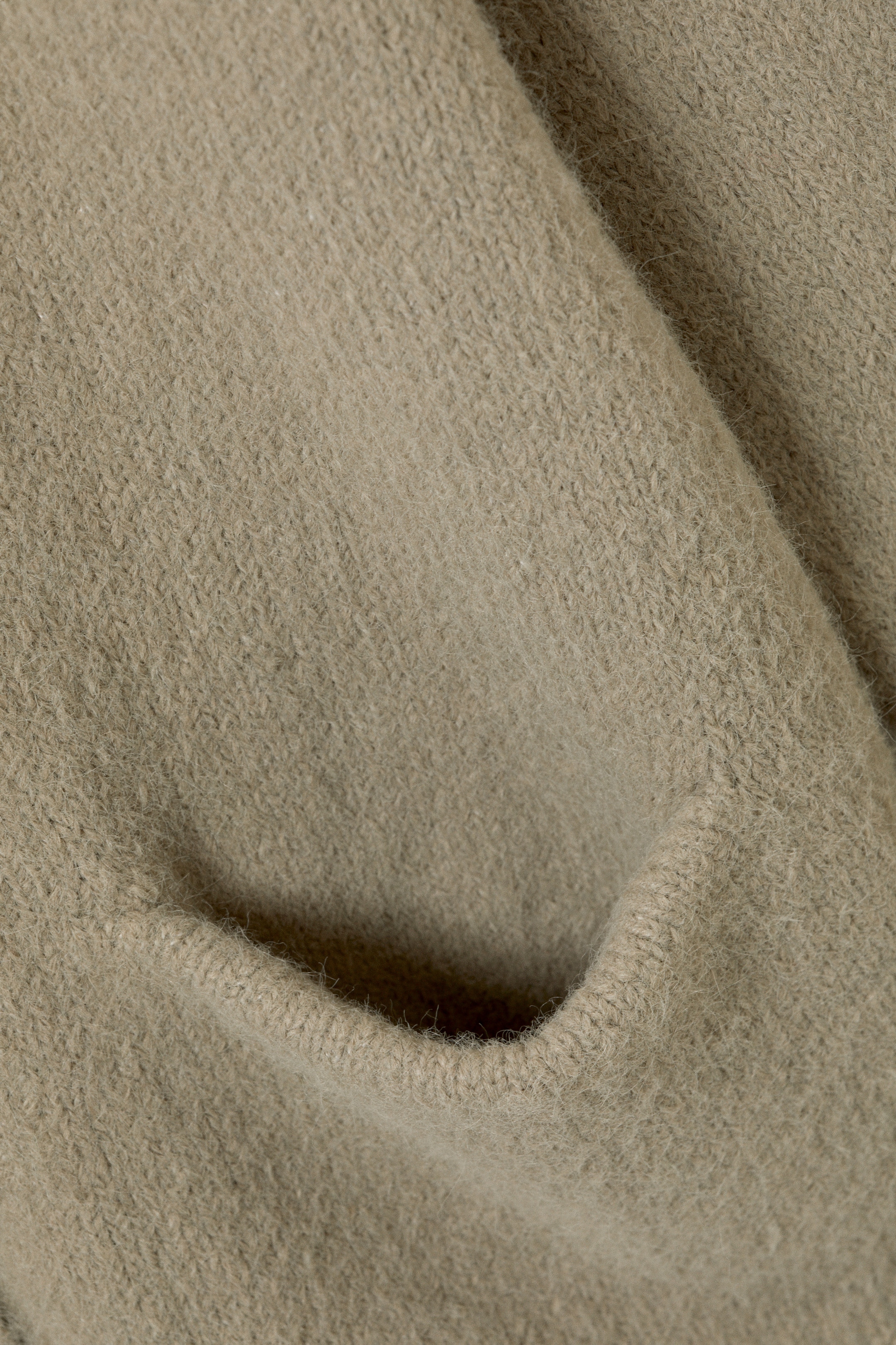 Ingrandisci l'immagine: Soft Knit V-Neck Cardigan - Dusty Beige - DONNA | H&M CH 5