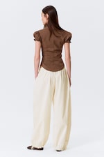 Striped Brown - Fitted Short-Sleeved Resort Shirt - 3