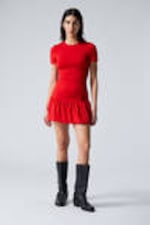 Rot - T-Shirt-Kleid mit Ballon-Silhouette - 1