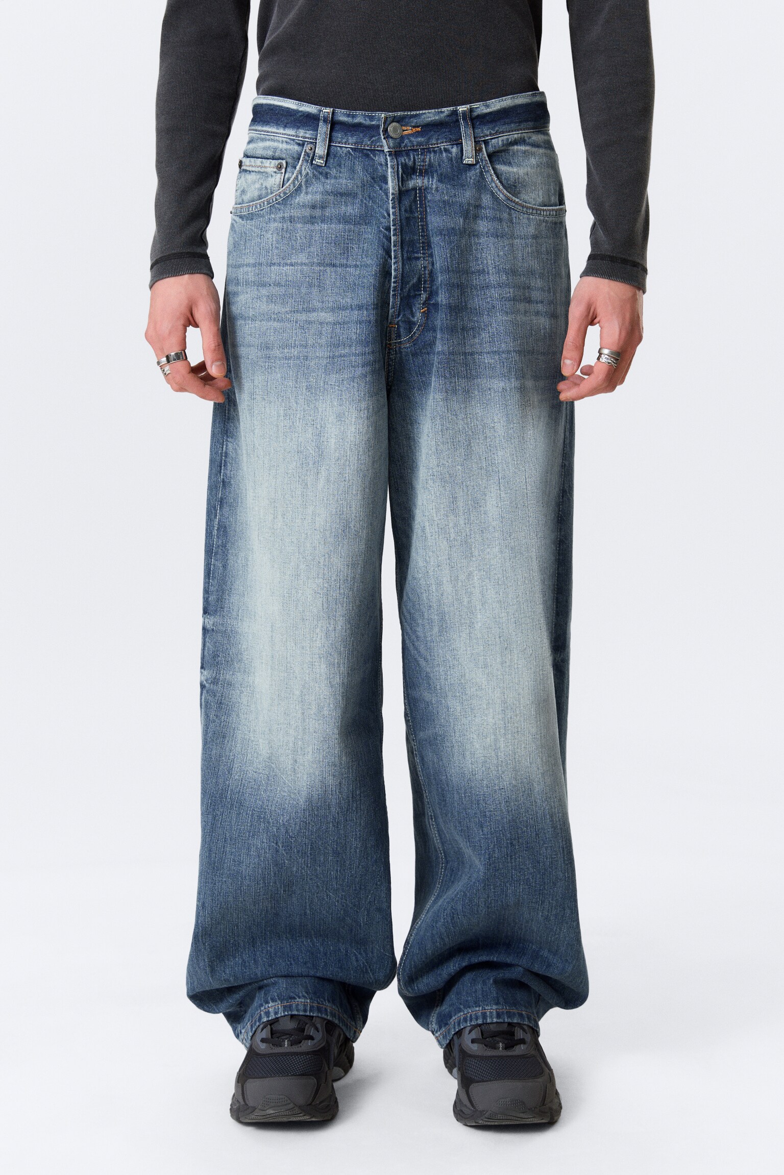 Astro Loose Baggy Leg Jeans - Board Blue - Medium Blue/Black Rinse - Black/Tuned Black - Black/Blue Stream - Medium Blue/Blue One - Medium Blue/Mine Grey/Blue Rinse - Dark Blue/Snow Blue - Light Blue/Mine Blue - Medium Blue - 10