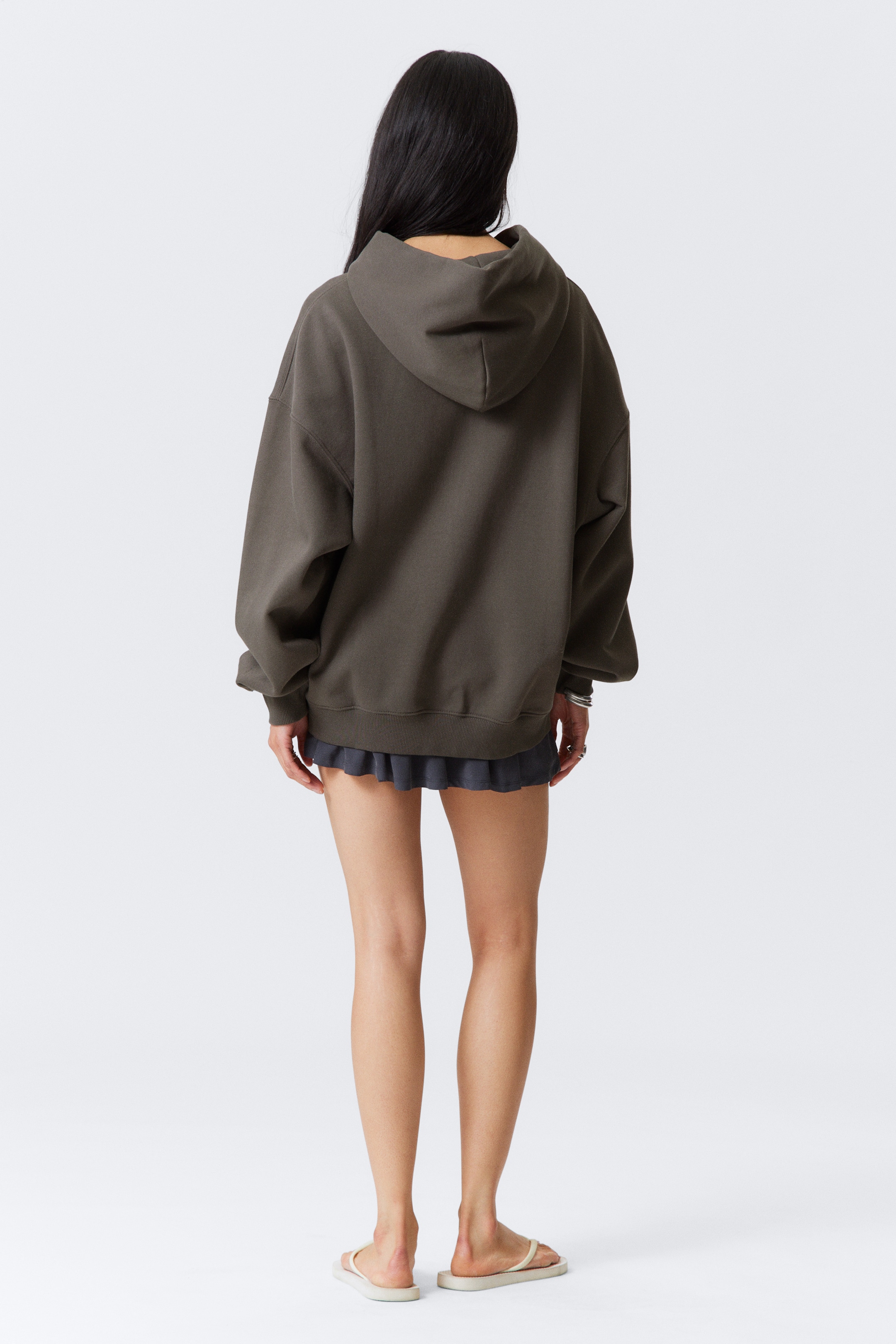 Visualizza immagine più grande: Felpa oversize pesante con cappuccio - Marrone scuro - DONNA | H&M IT 4