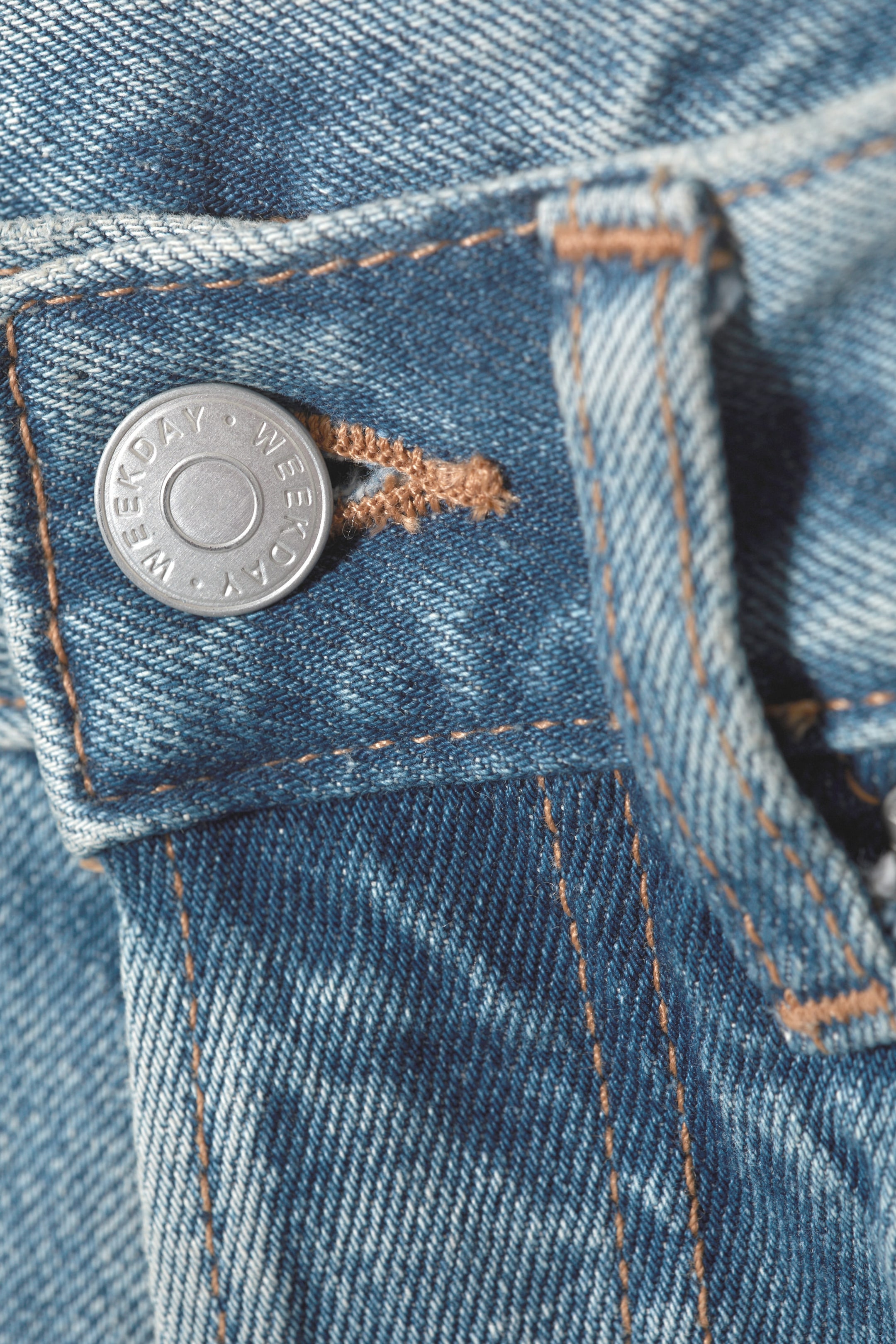 Seventeen Blue - Astro Loose Baggy Jeans - 1